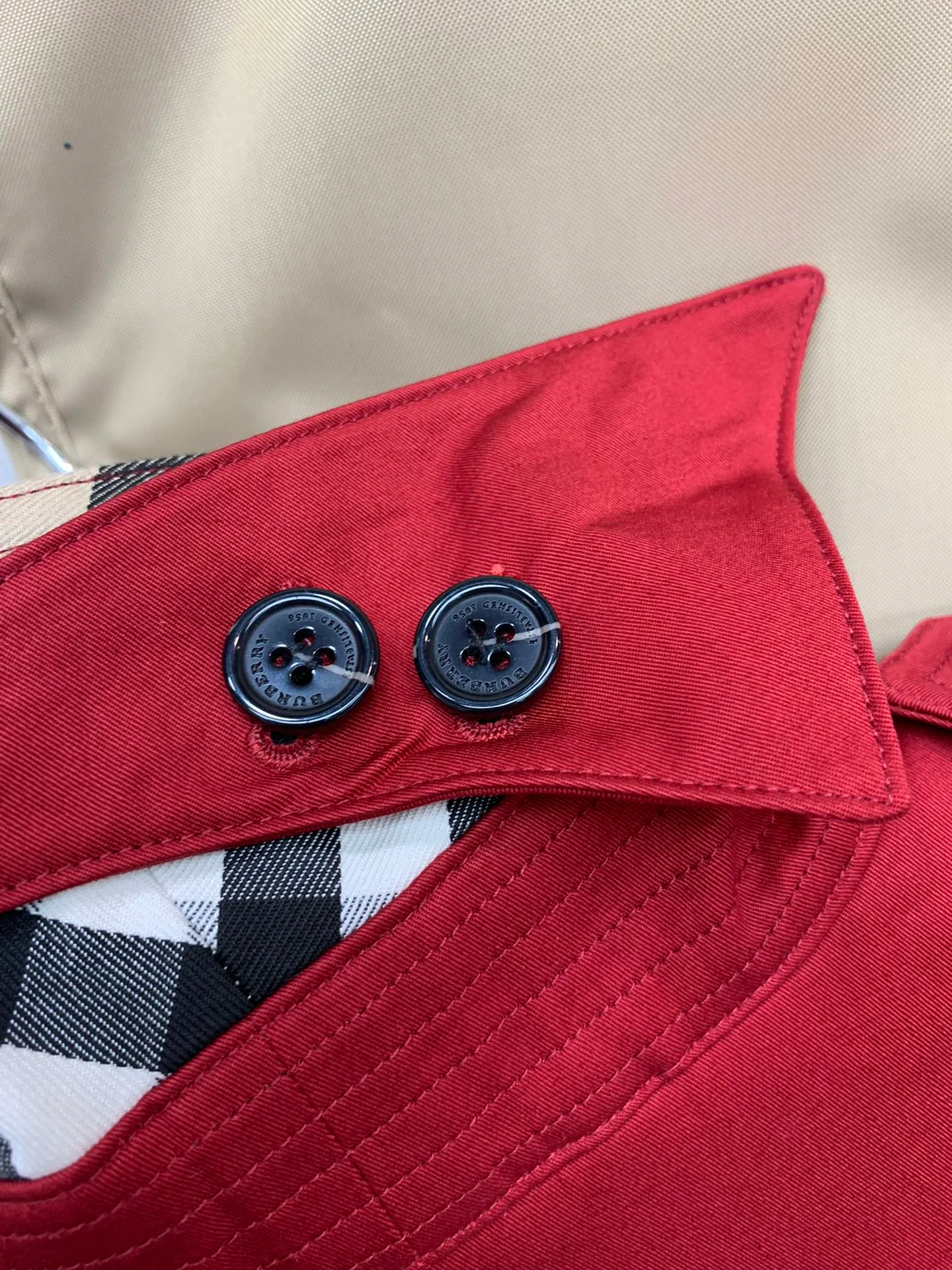 Тренчи Женские Burberry 19078427