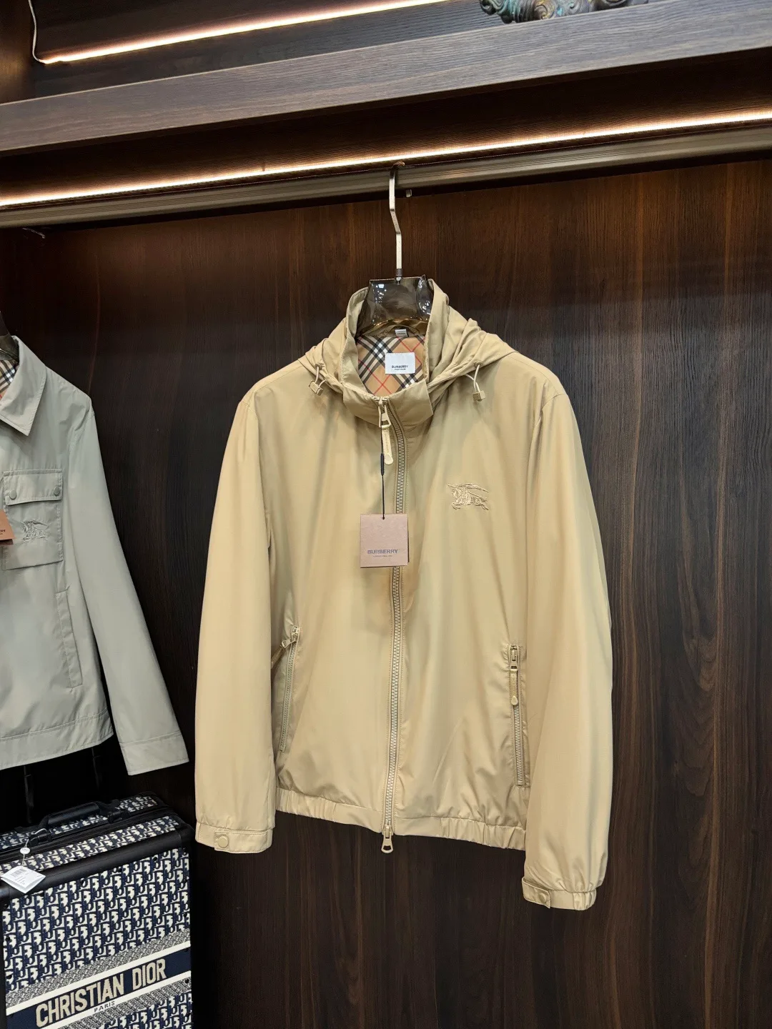 Куртки И Пуховики Мужские Burberry 11000608