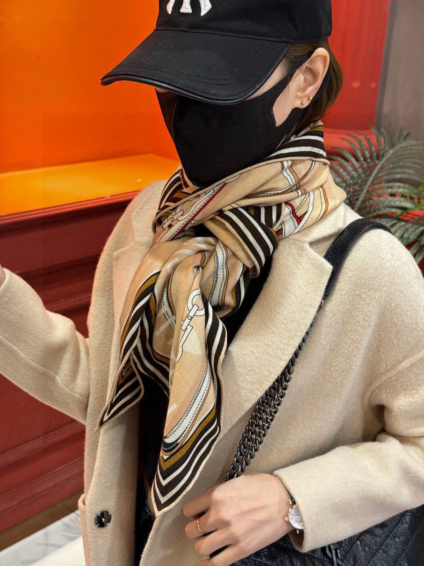 Платки Louis Vuitton 206010