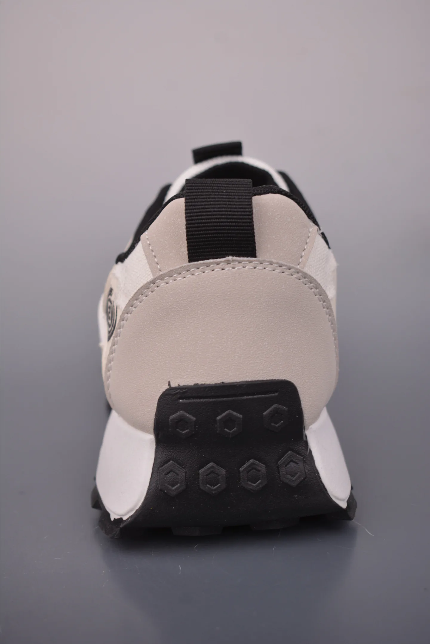 Кроссовки Мужские Fendi 11651048