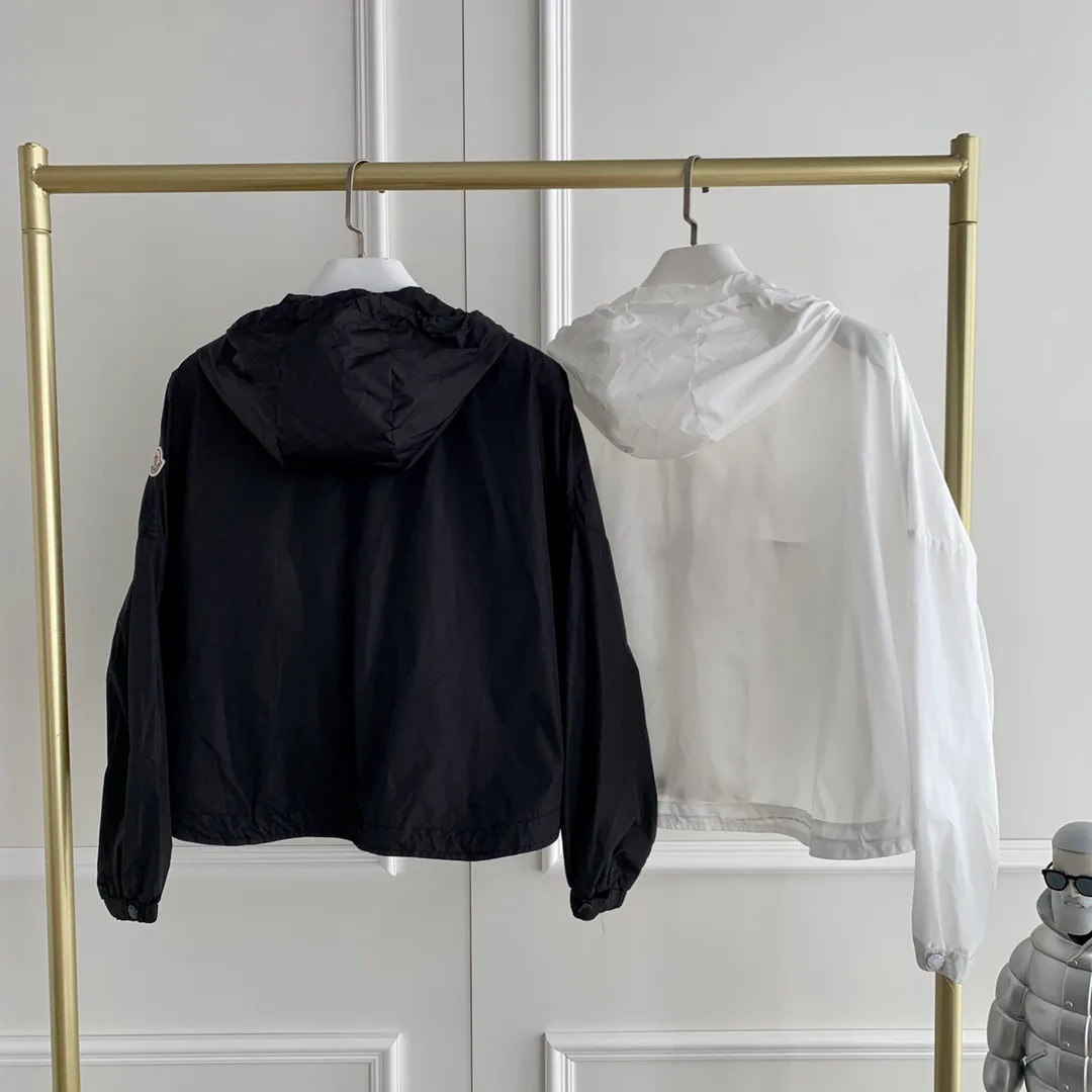 Куртки И Пуховики Женские Moncler 11459431