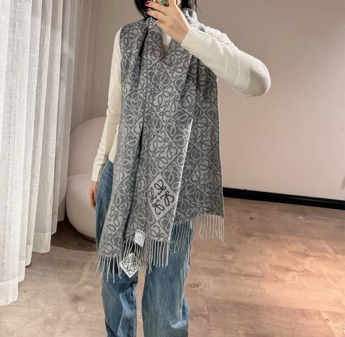 Шарфы Loewe 18141127