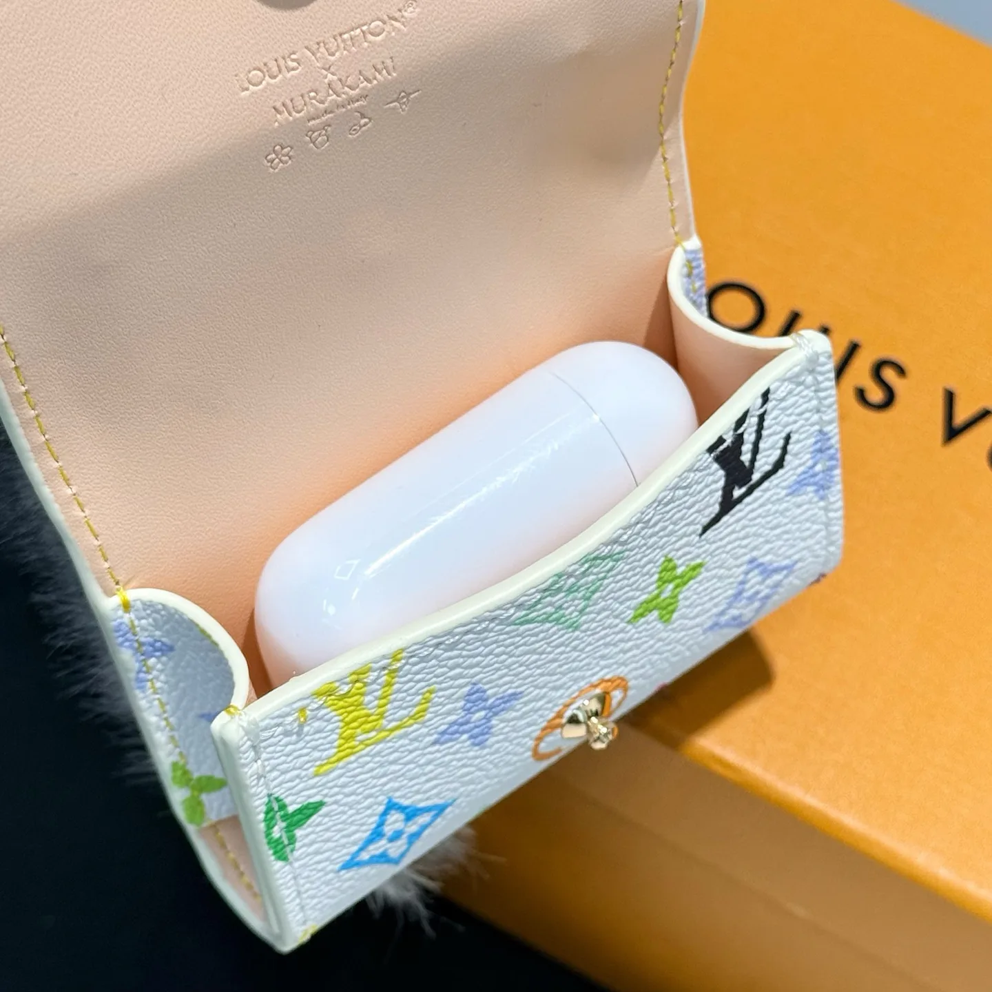 Ключницы Louis Vuitton 17079049