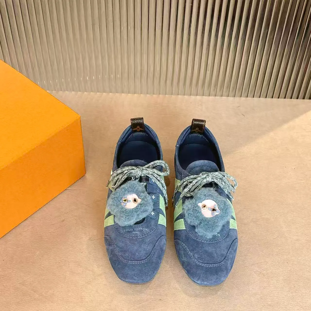 Кроссовки Женские Louis Vuitton 842800