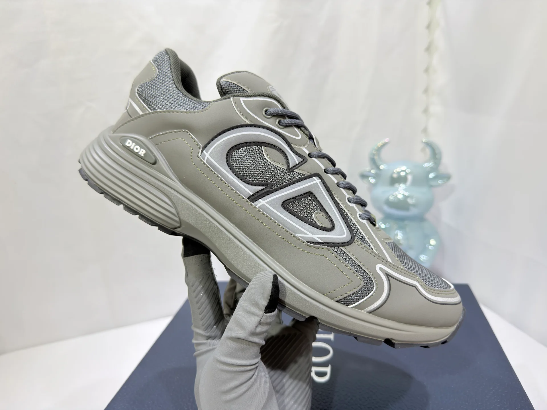 Кроссовки Женские Christian Dior 18743910