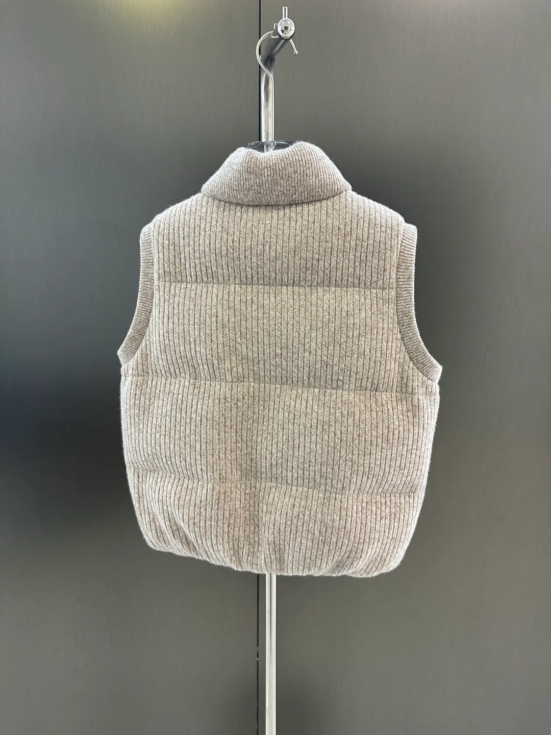 Пуховики Женские Loro Piana 476564