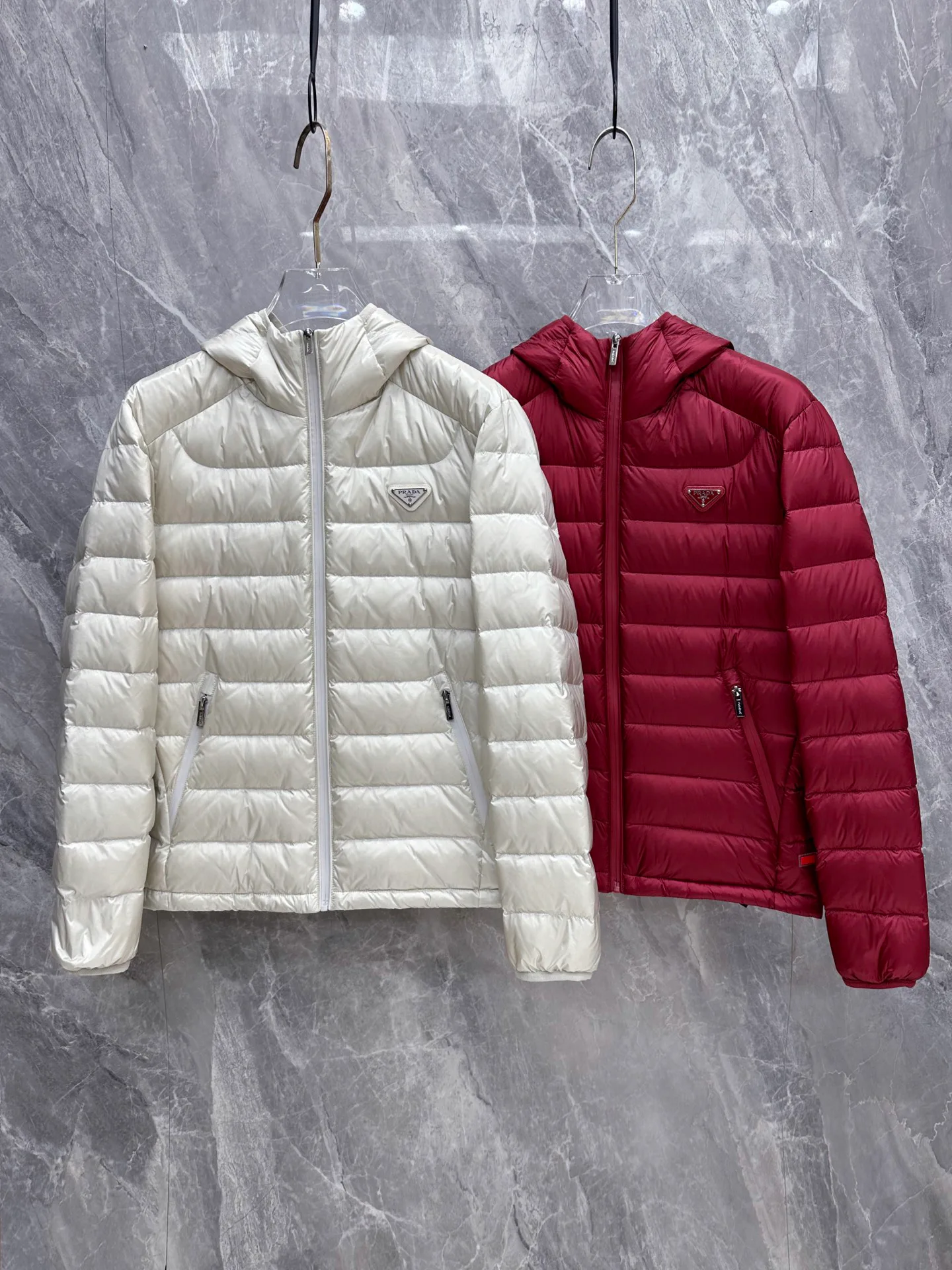 Куртки И Пуховики Женские Prada 18387883