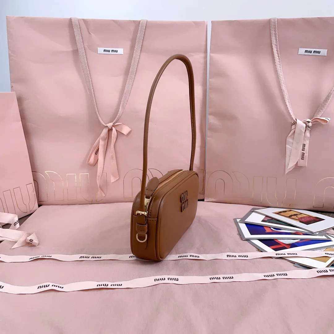 Классические Сумки Женские Miu Miu 11872260