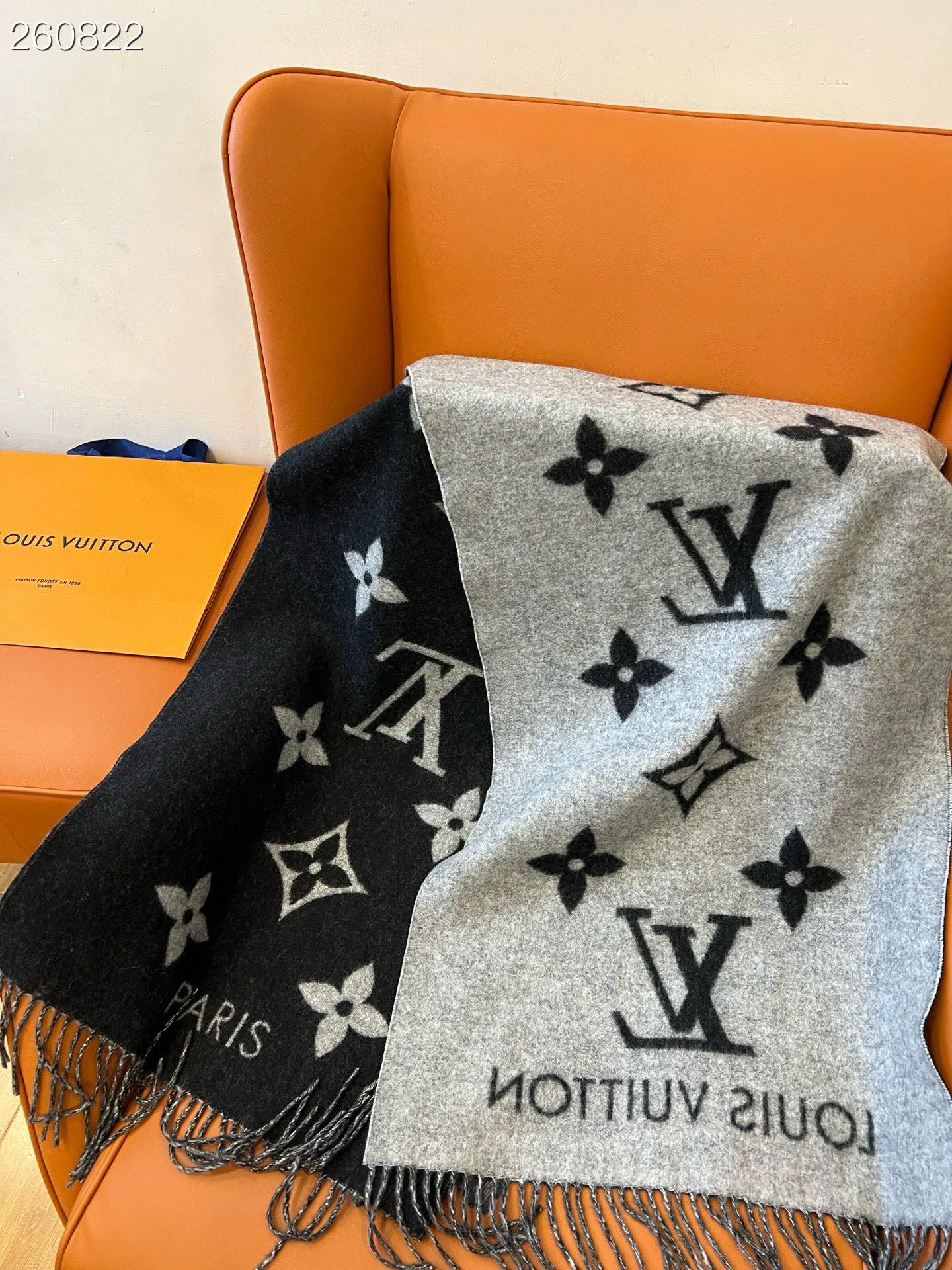 Шарфы Louis Vuitton 4464