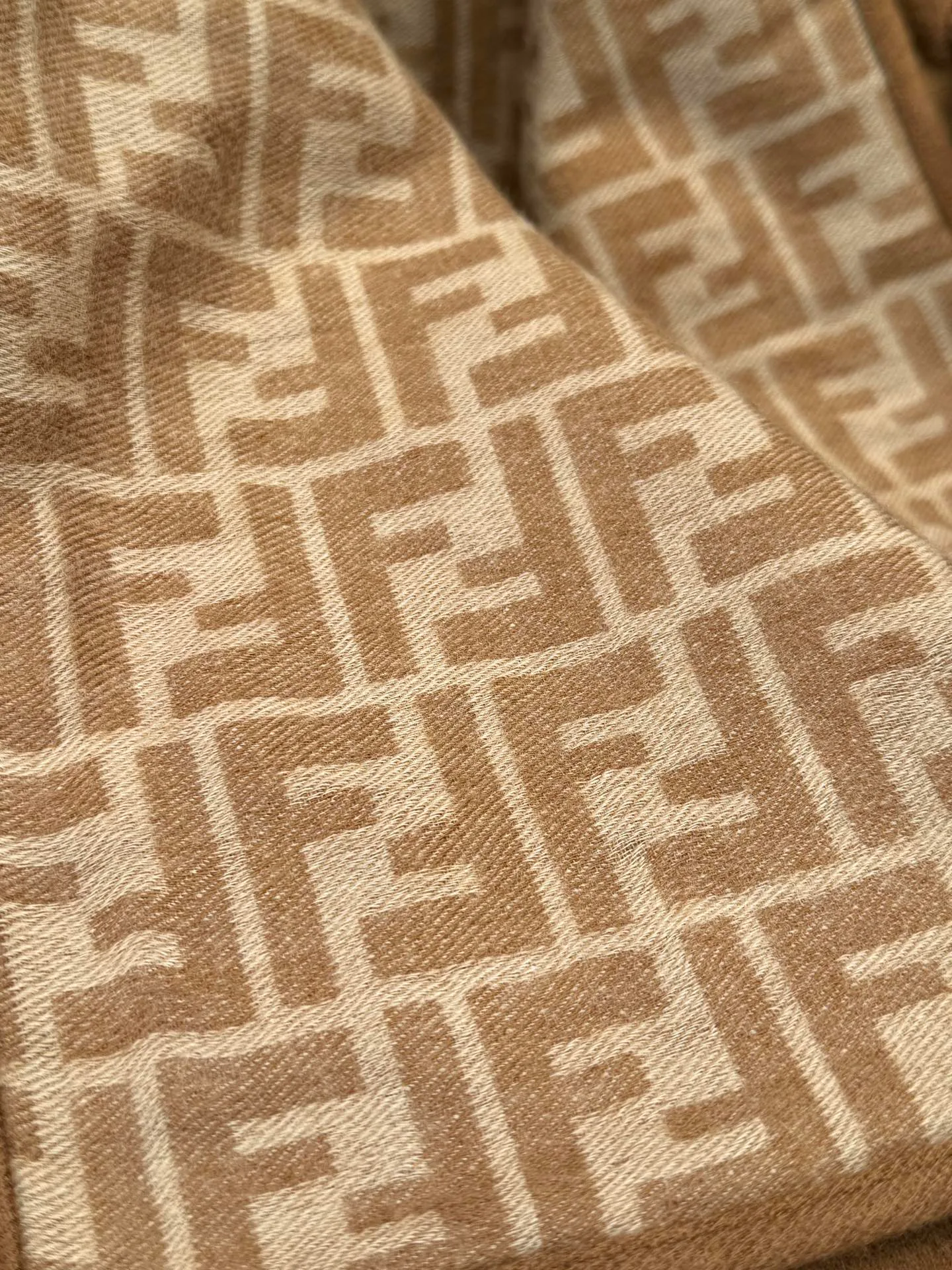 Шарфы Женские Fendi 185805