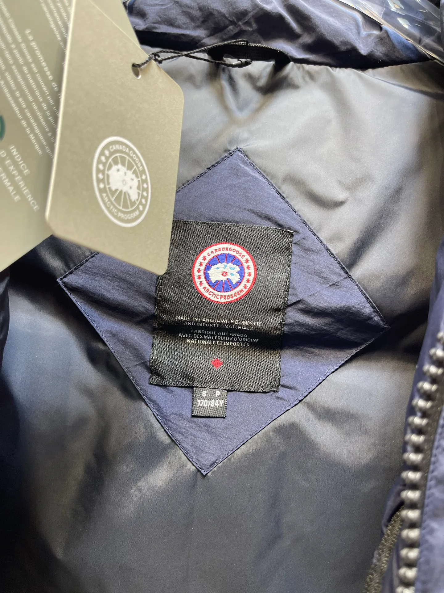 Жилеты Женские Canada Goose 978213