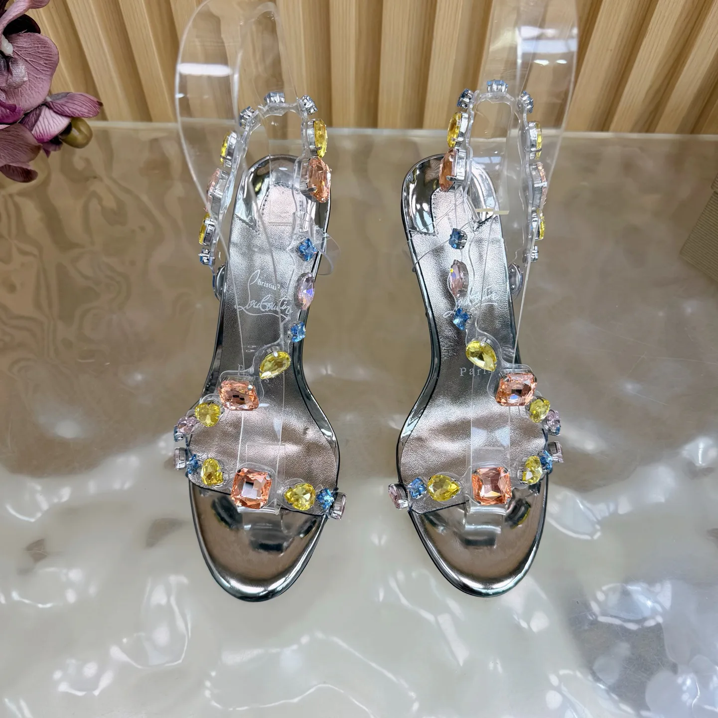 Босоножки Женские Christian Louboutin 9396017