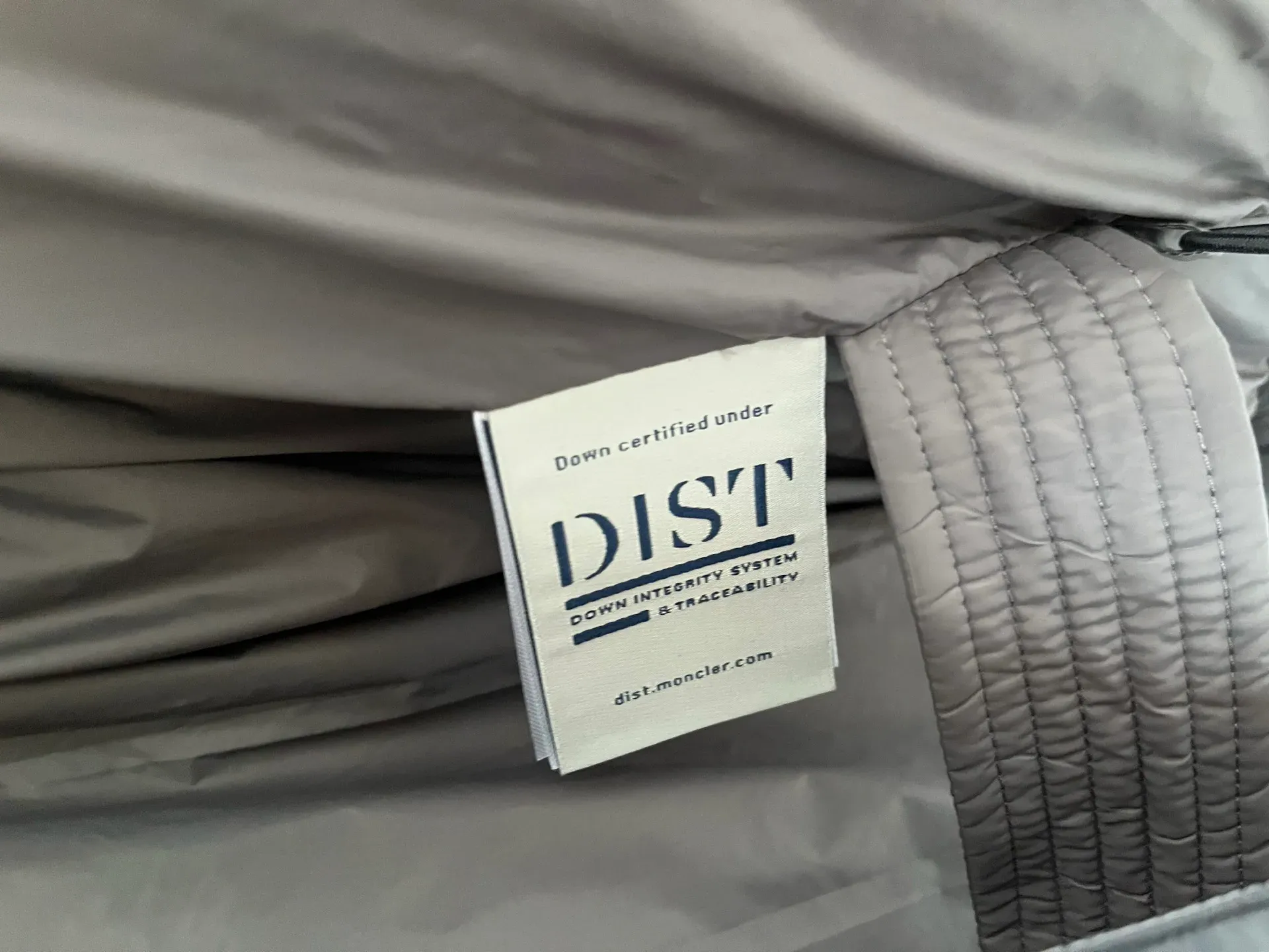 Куртки И Пуховики Мужские Moncler 283235