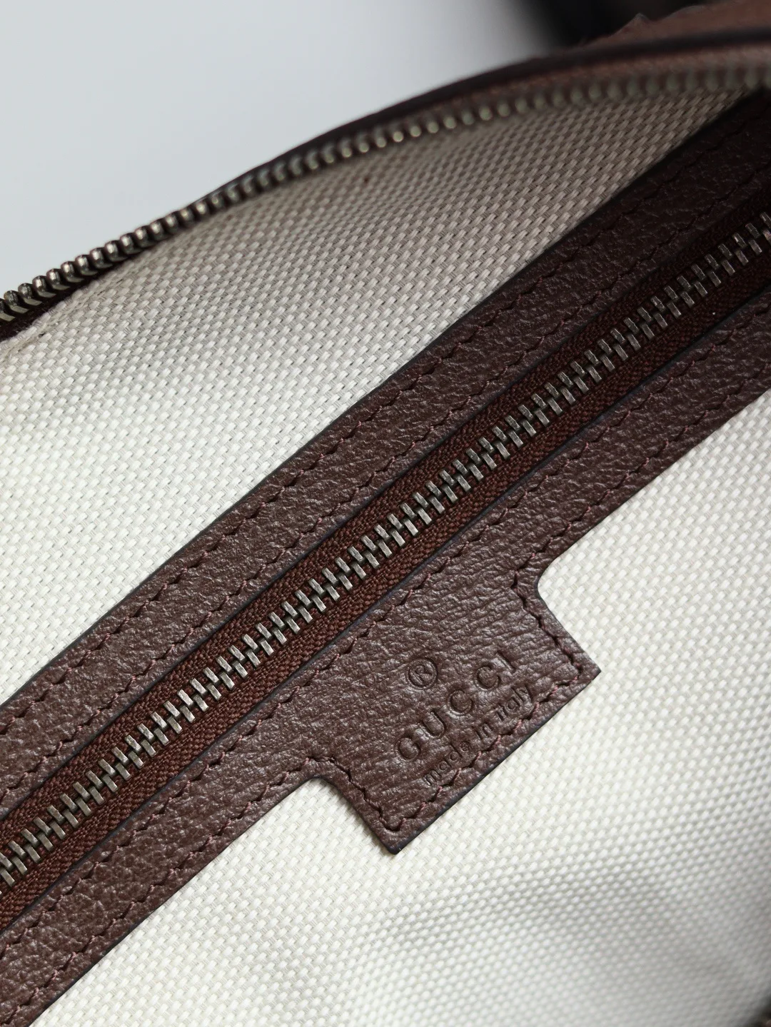 Дорожные Сумки Женские Gucci 1104059