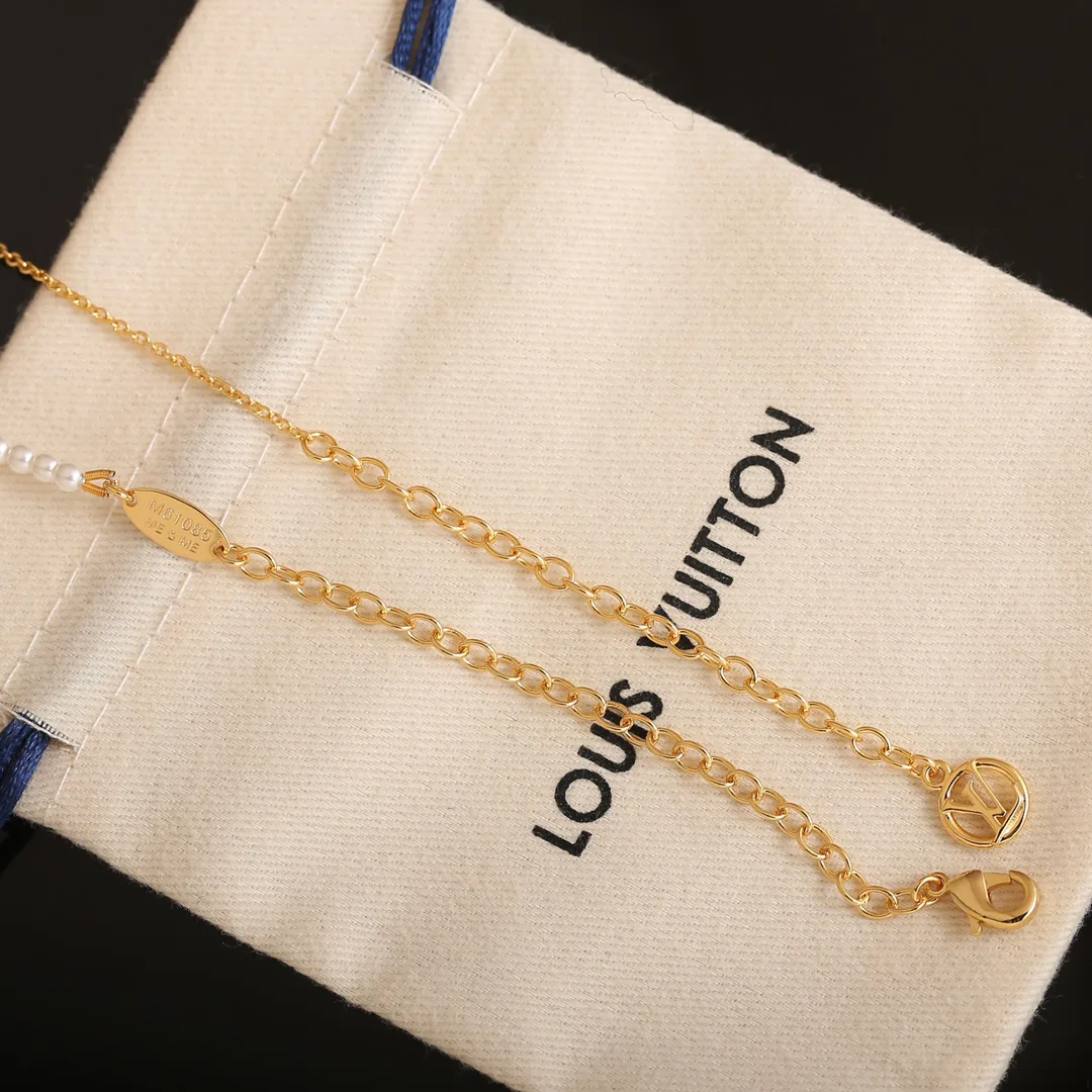 Бижутерия Louis Vuitton 26410