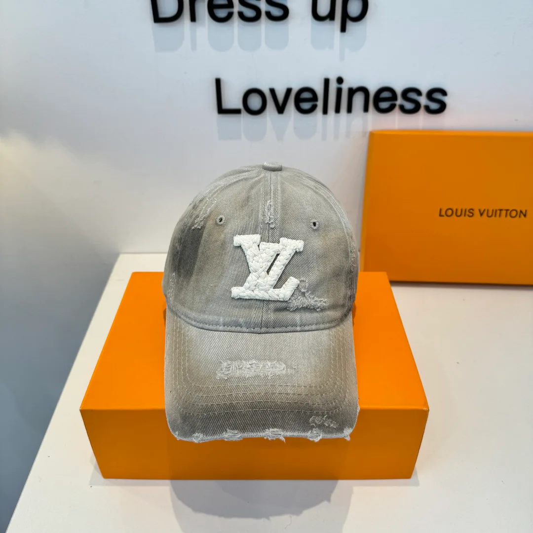 Головные Уборы Louis Vuitton 12662019