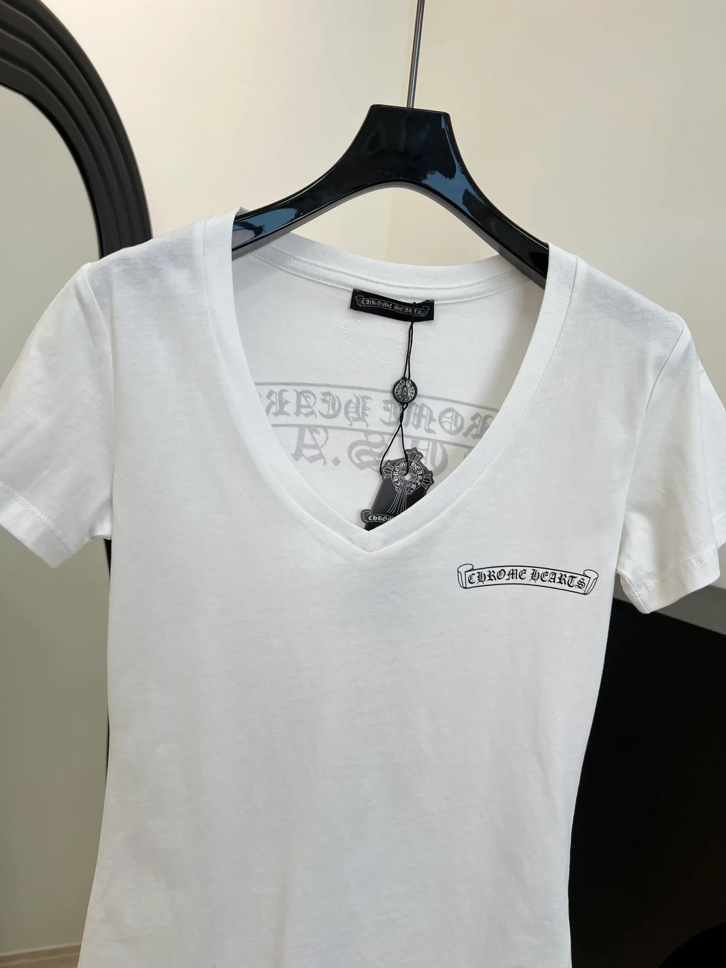 Футболки Женские Chrome Hearts 11483880