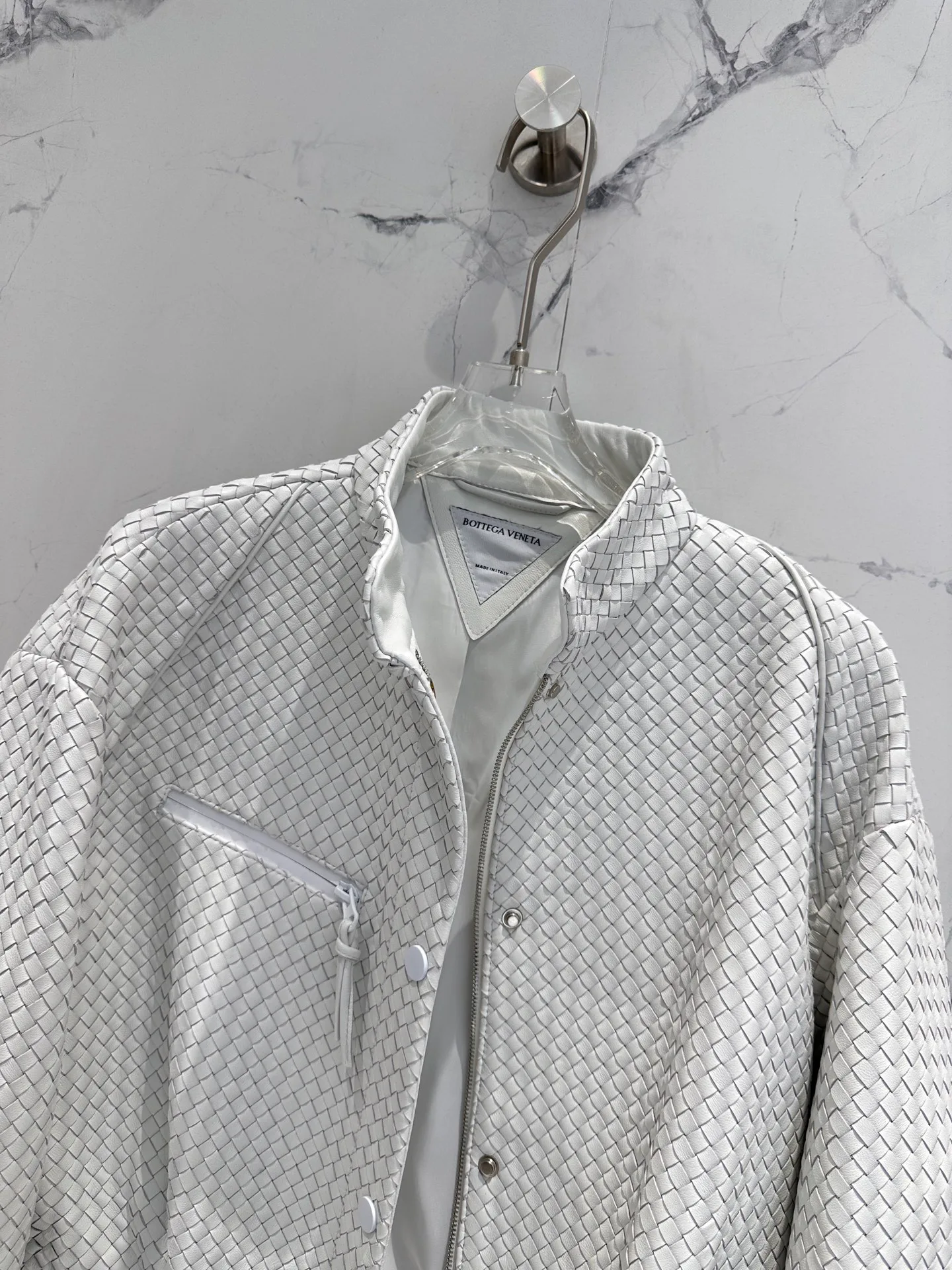 Кожаные Куртки И Дублёнки Женские Bottega Veneta 11759382