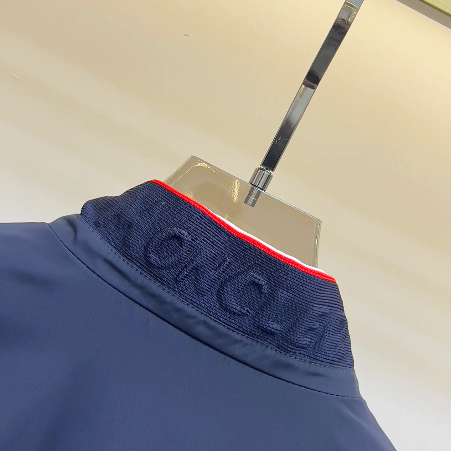 Куртки И Пуховики Женские Moncler 17340706