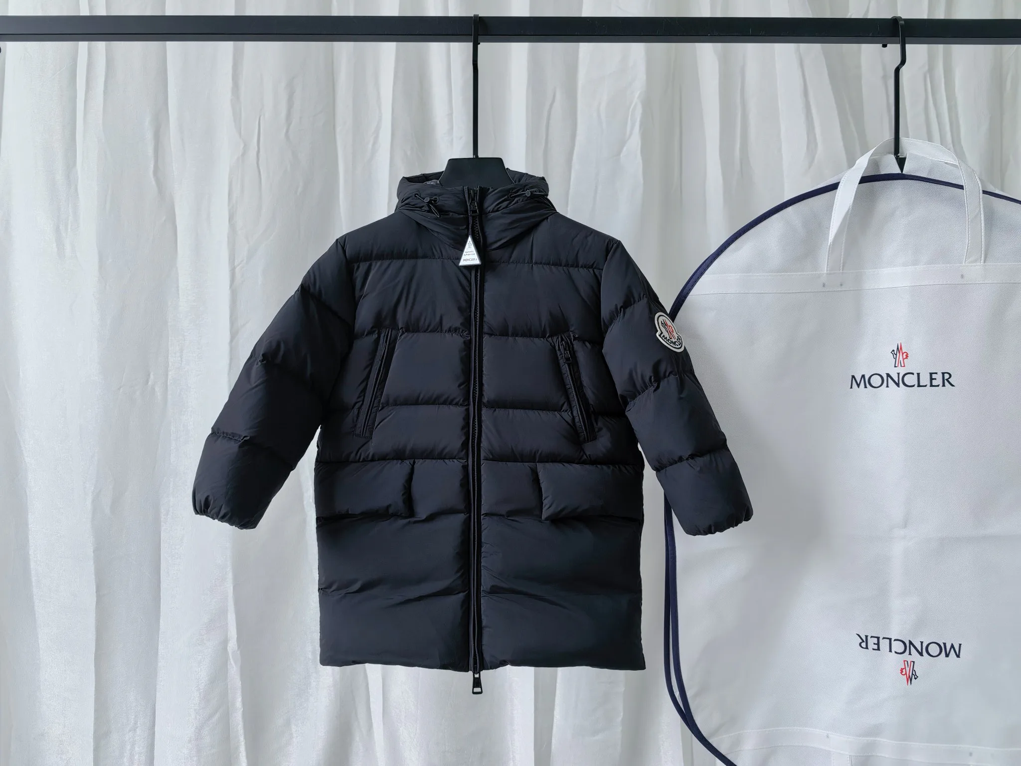 Куртки И Пуховики Женские Moncler 19397965
