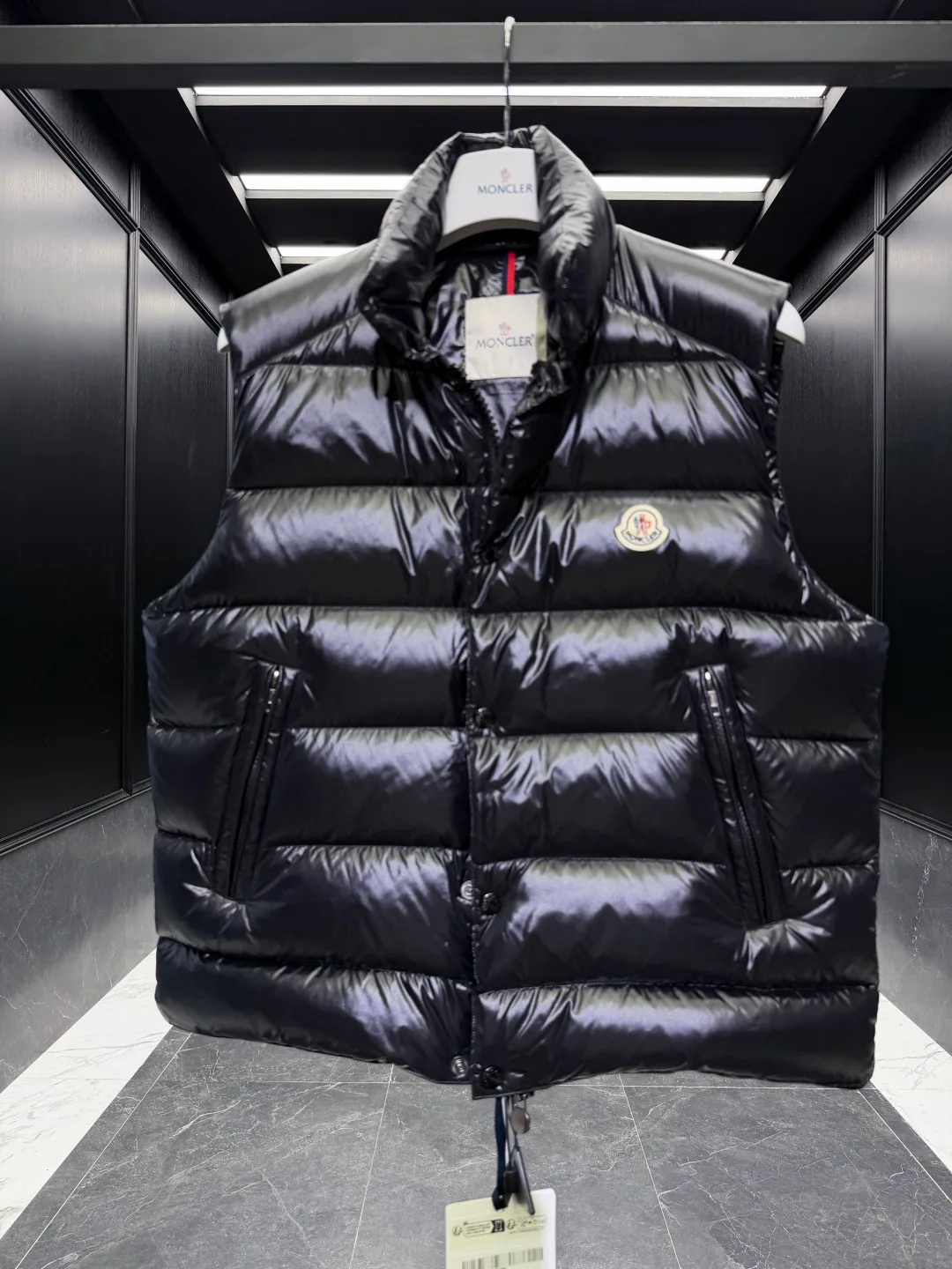 Жилеты Мужские Moncler 4443495