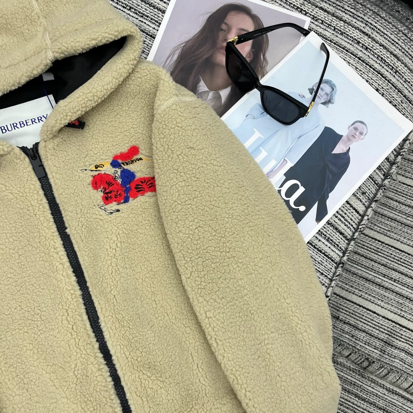 Куртки И Пуховики Женские Burberry 1145081