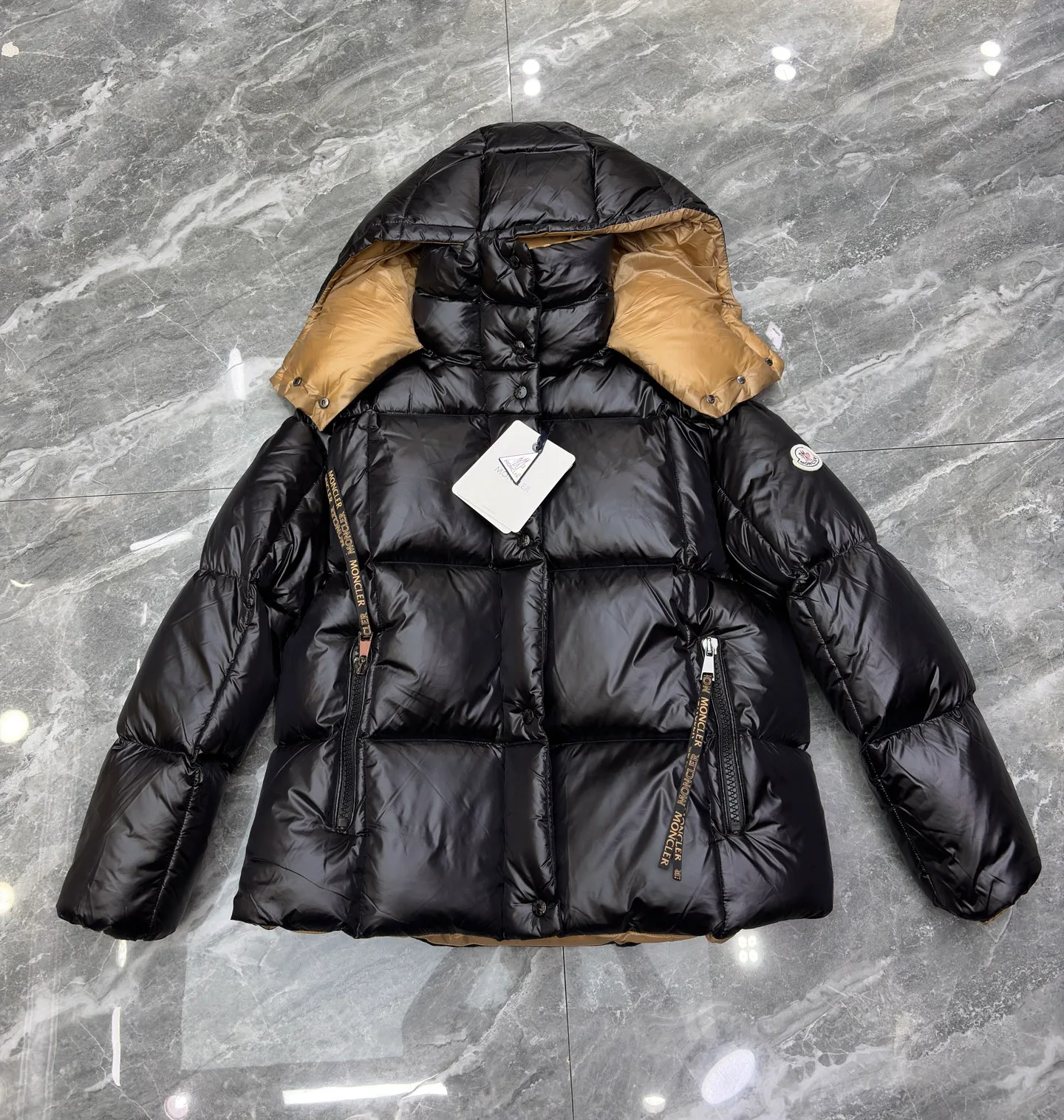 Куртки И Пуховики Женские Moncler 17568655