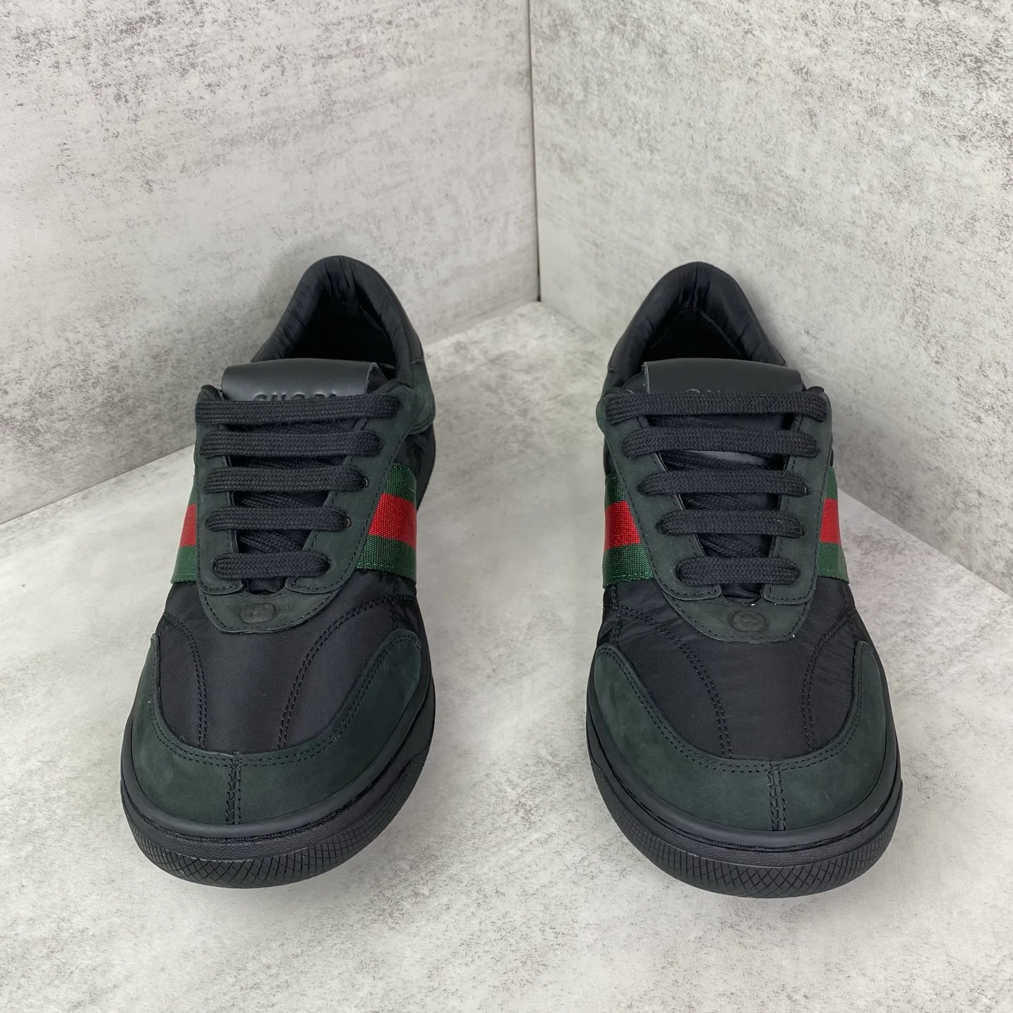 Кроссовки Женские Gucci 18283183