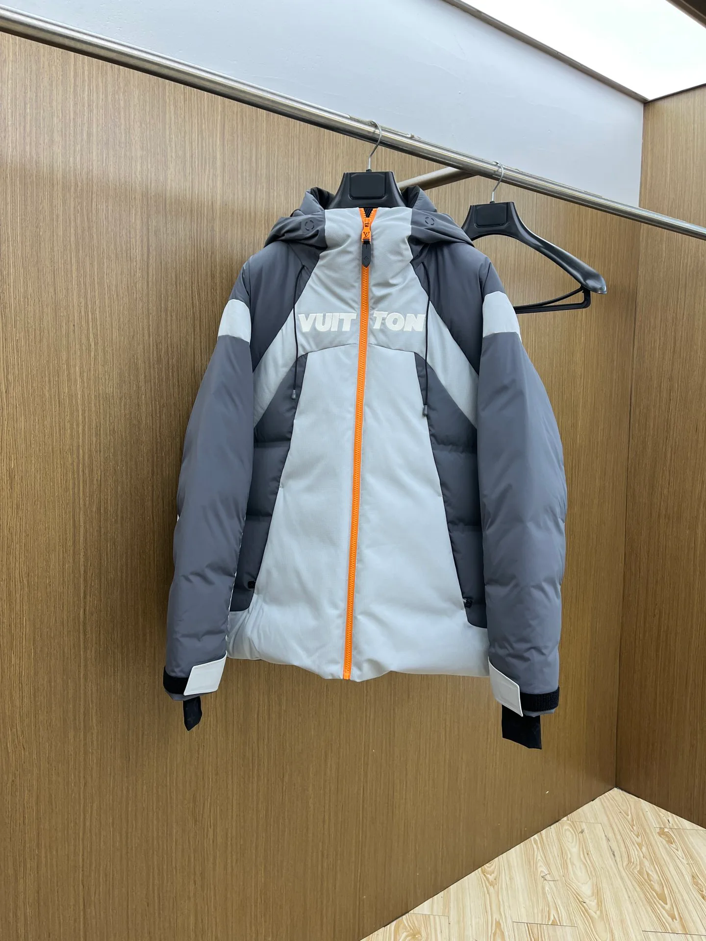 Куртки И Пуховики Мужские Louis Vuitton 786629