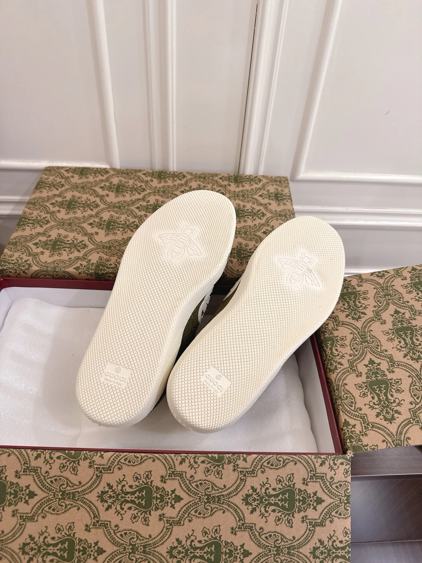 Кеды Женские Gucci 2330794