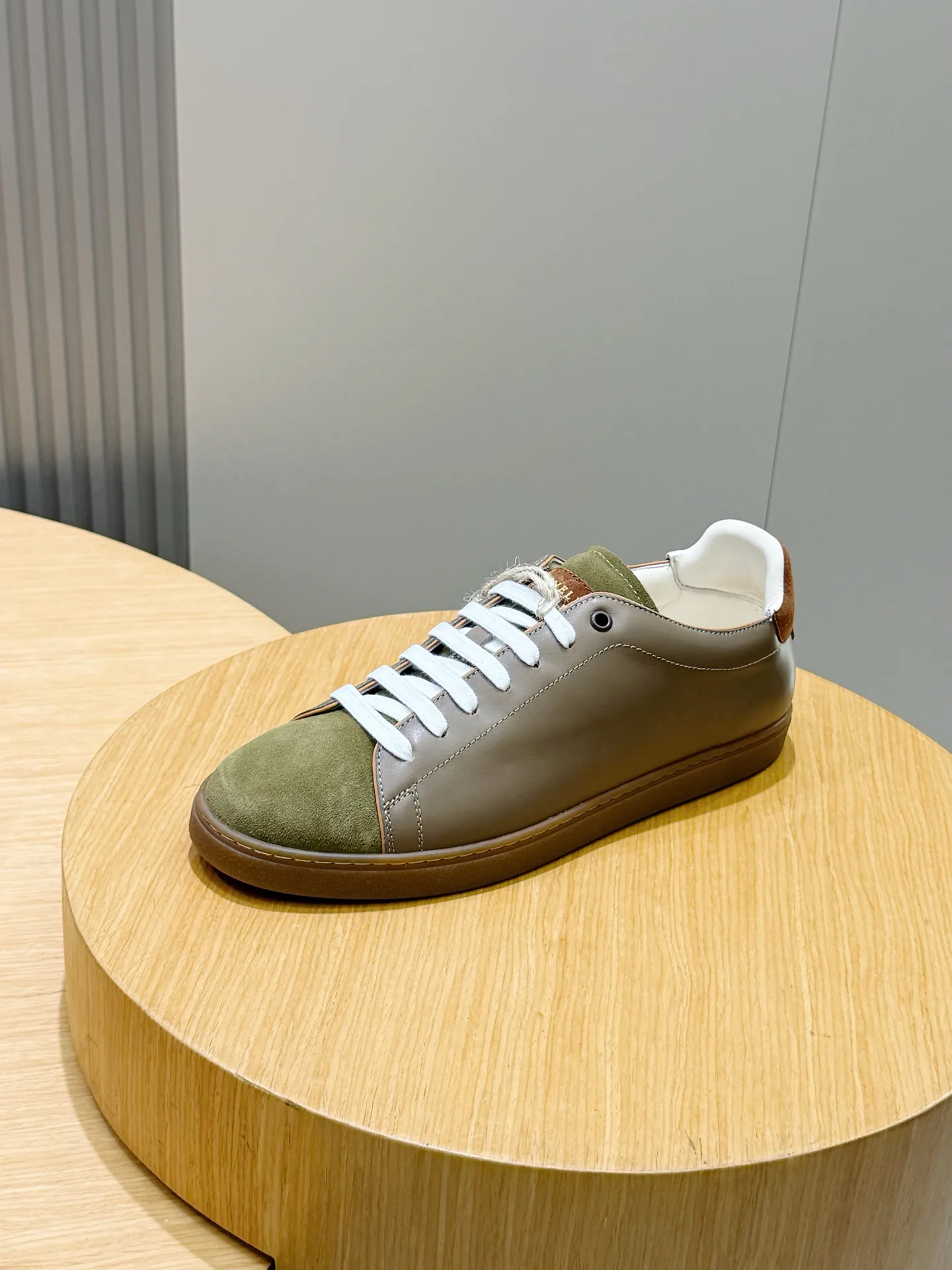 Кроссовки Мужские Brunello Cucinelli 17931438
