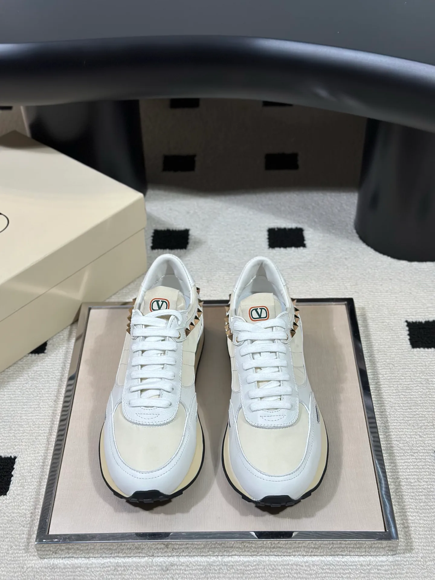 Кроссовки Мужские Valentino 17978704