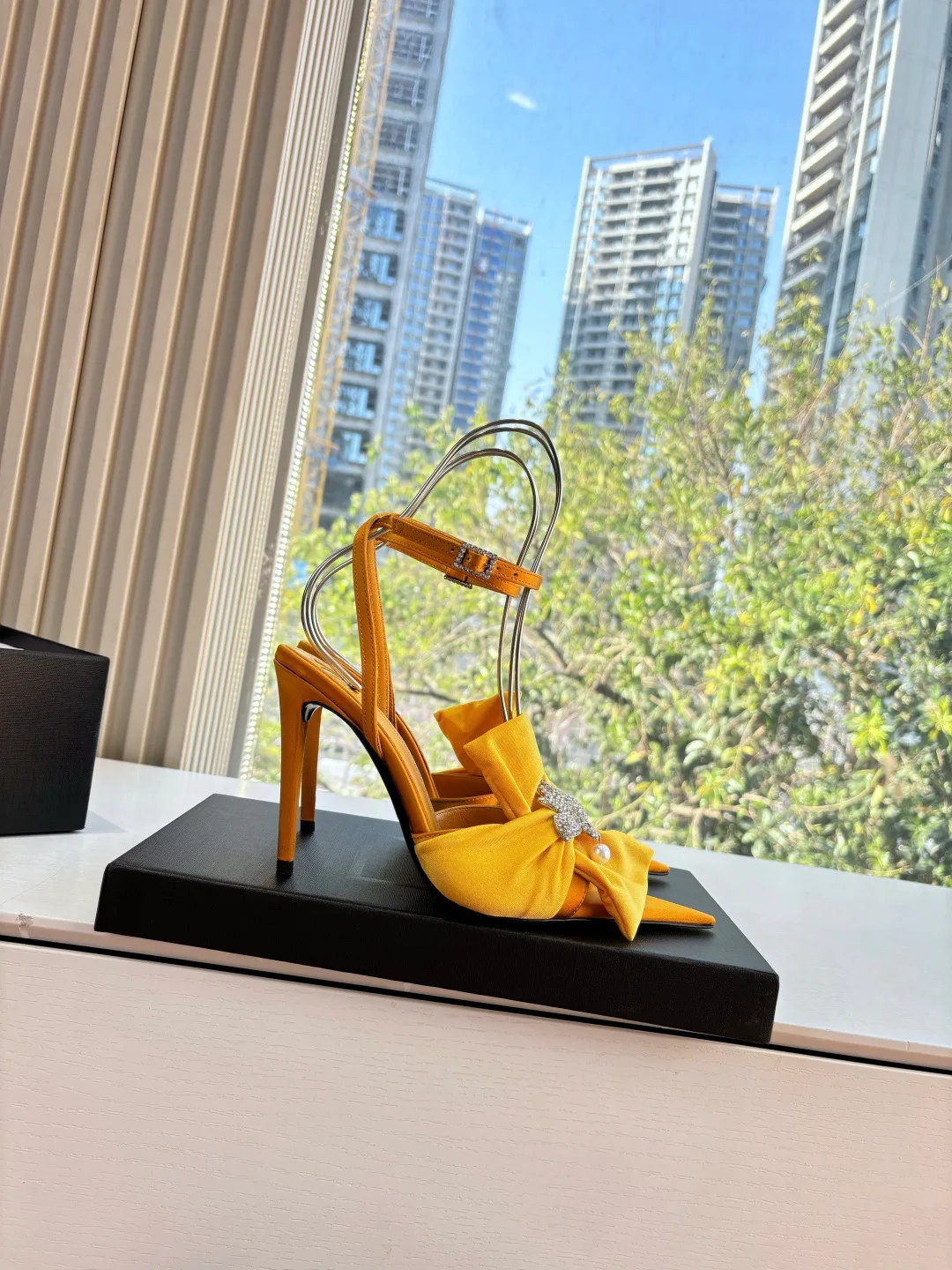 Босоножки Женские Saint Laurent 1262047