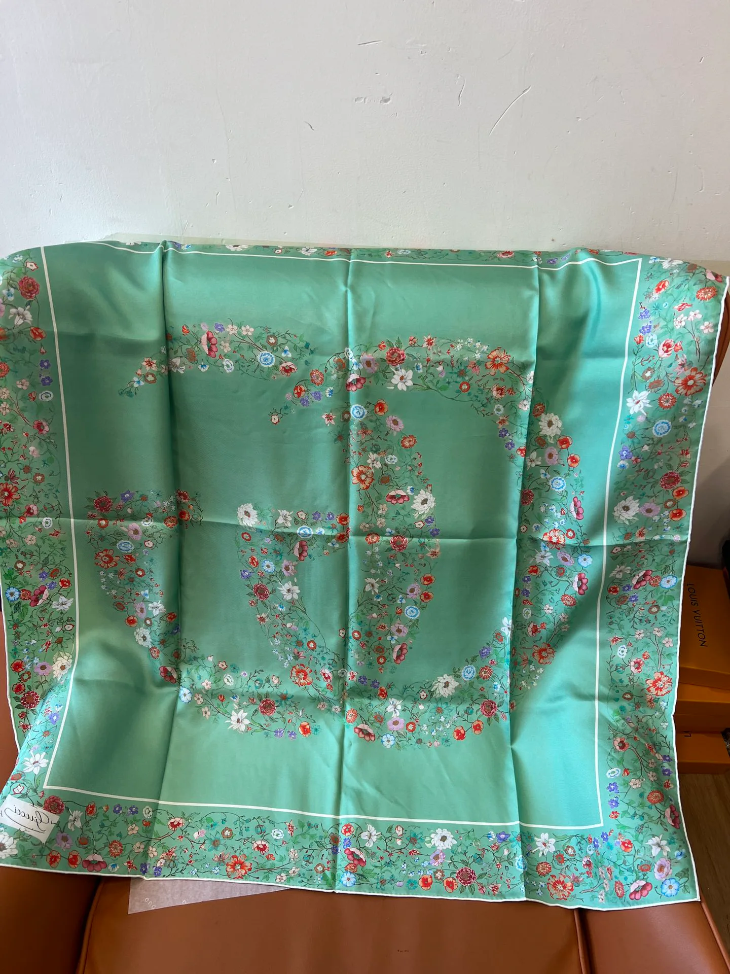 Платки Gucci 165037