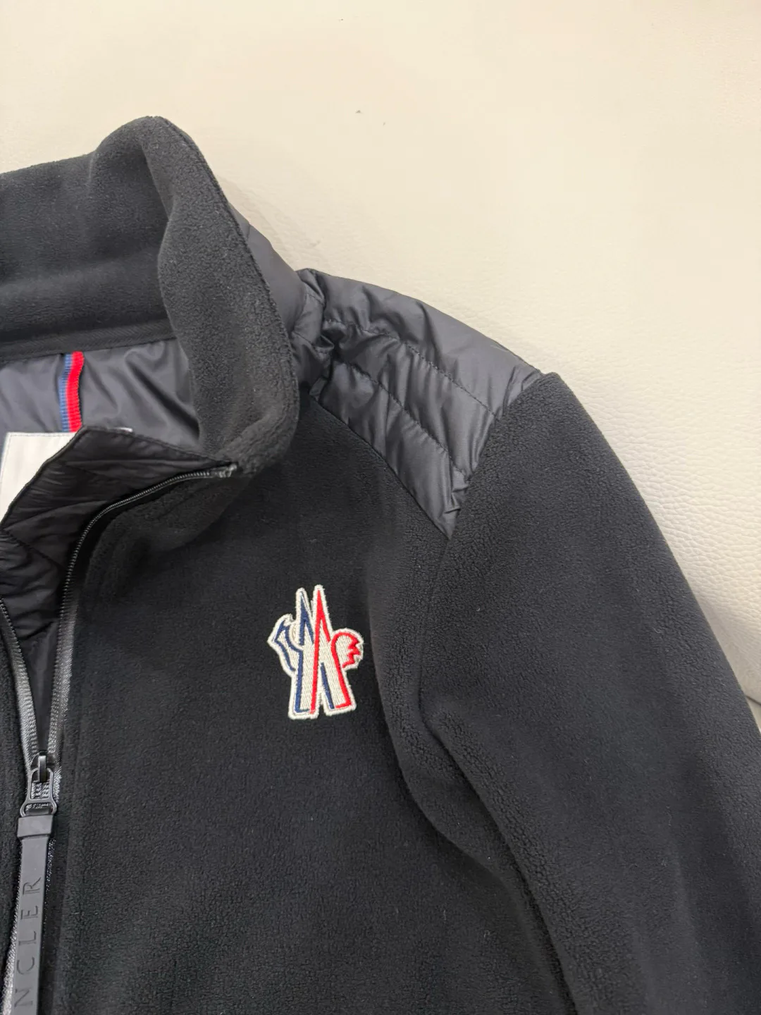 Куртки И Пуховики Мужские Moncler 150479