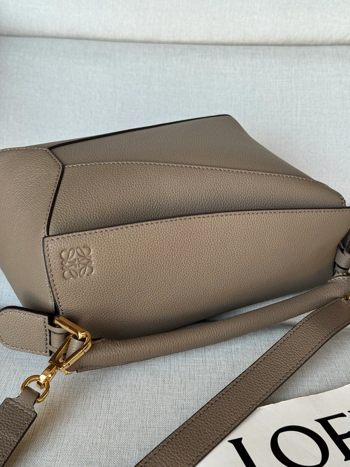 Классические Сумки Женские Loewe 13339552