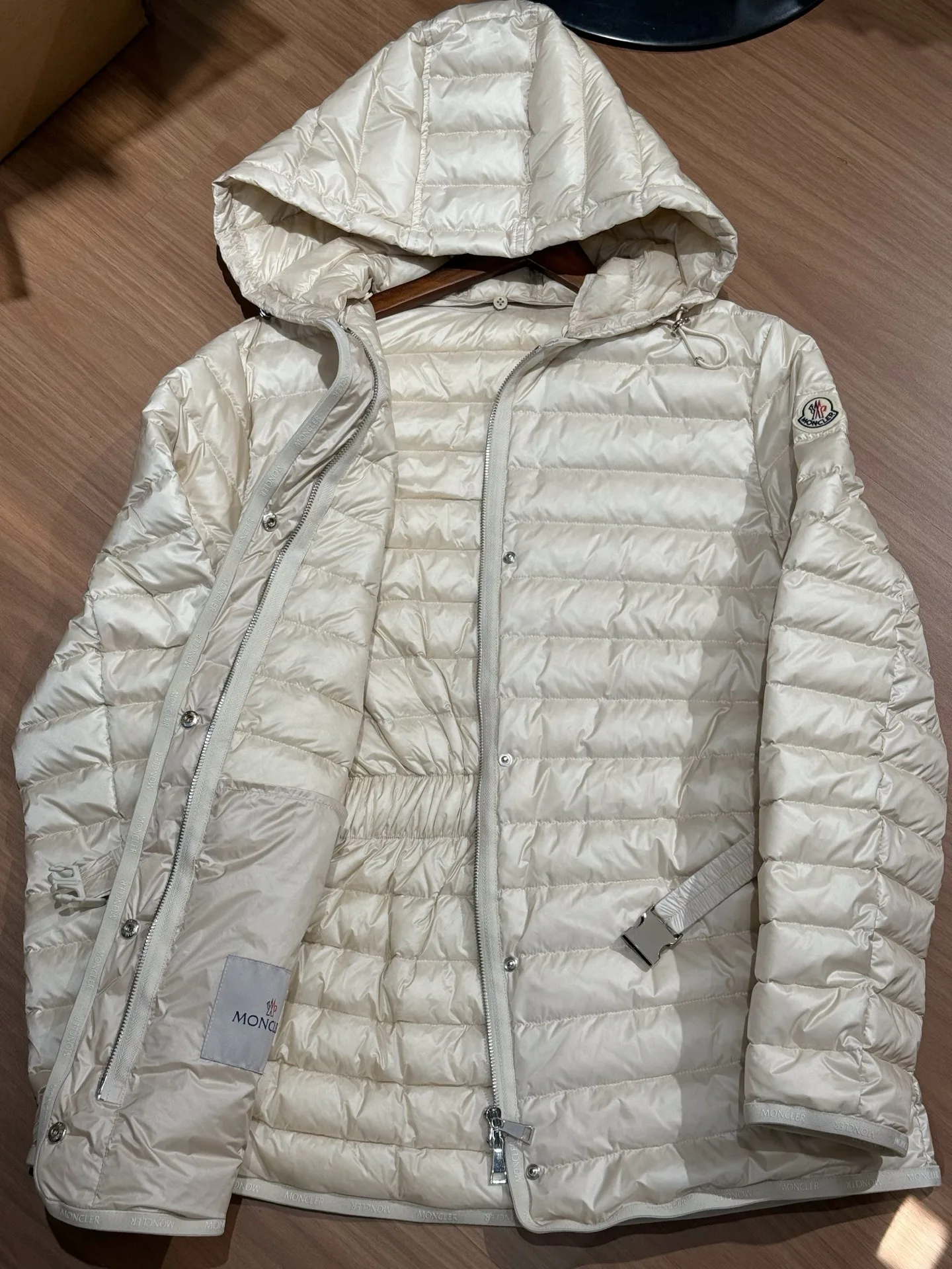 Куртки И Пуховики Женские Moncler 332681
