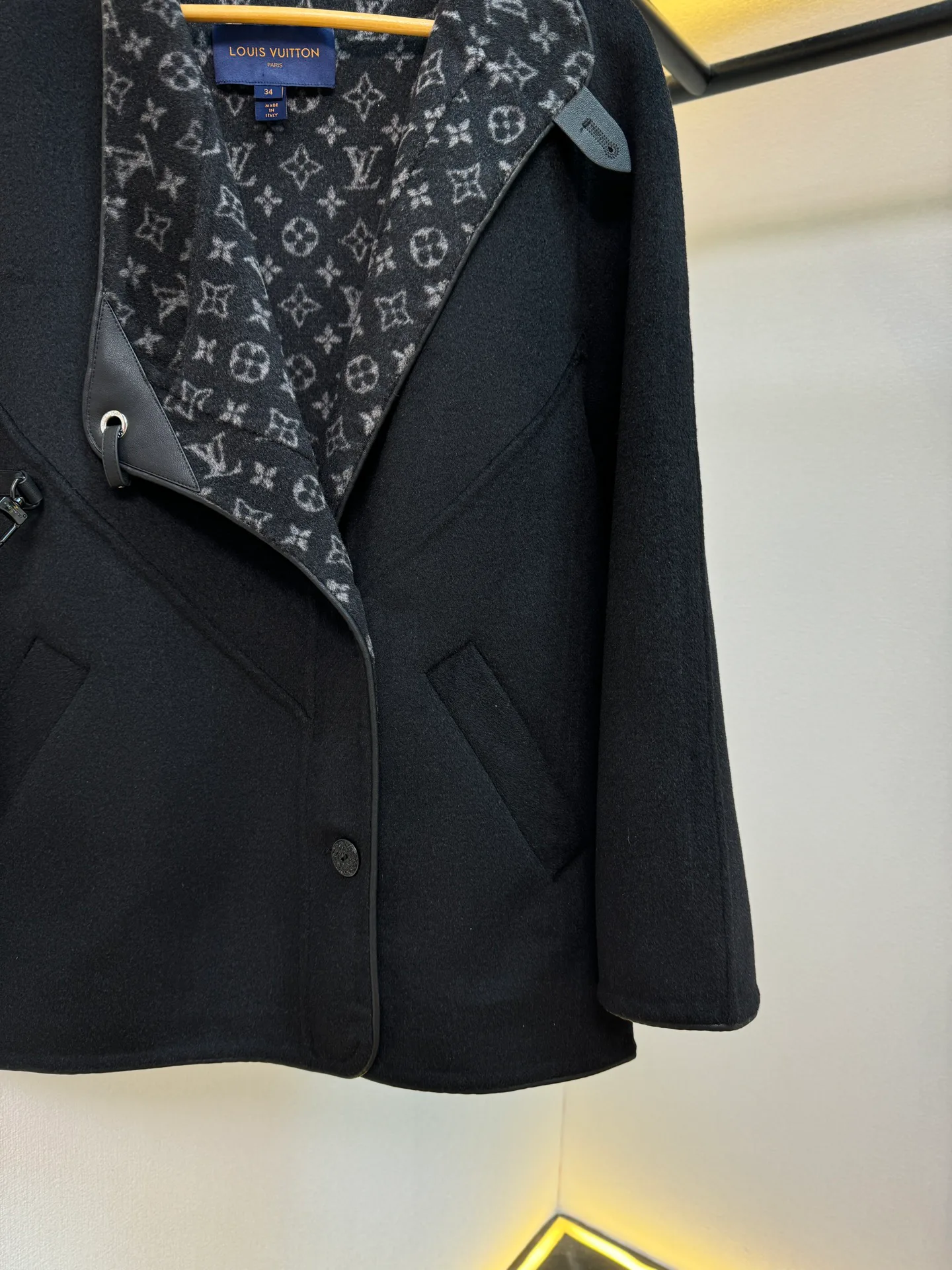 Куртки Женские Louis Vuitton 172495