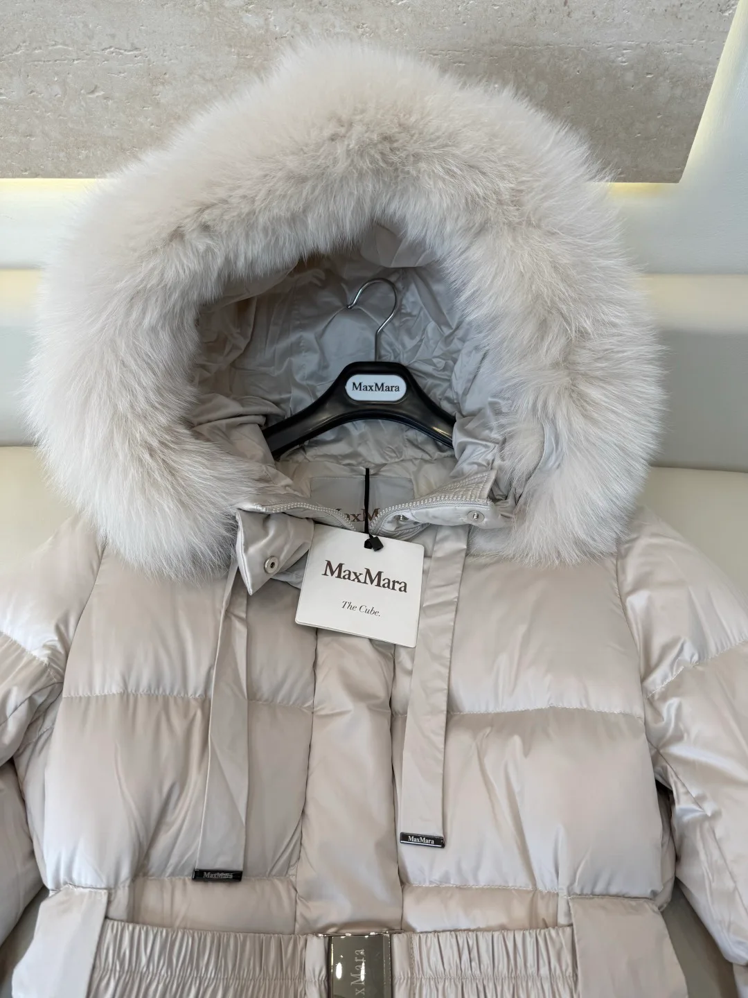 Куртки И Пуховики Женские Max Mara 18226352