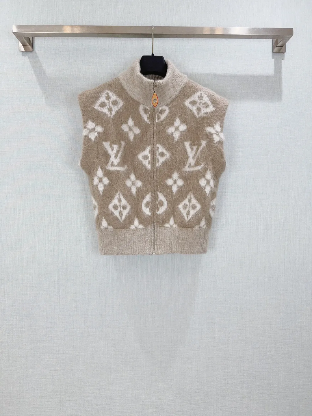 Жилеты Женские Louis Vuitton 18815231