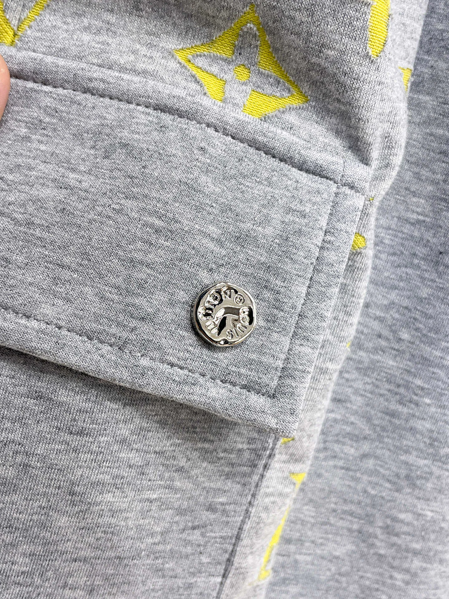 Шорты Мужские Louis Vuitton 13417544
