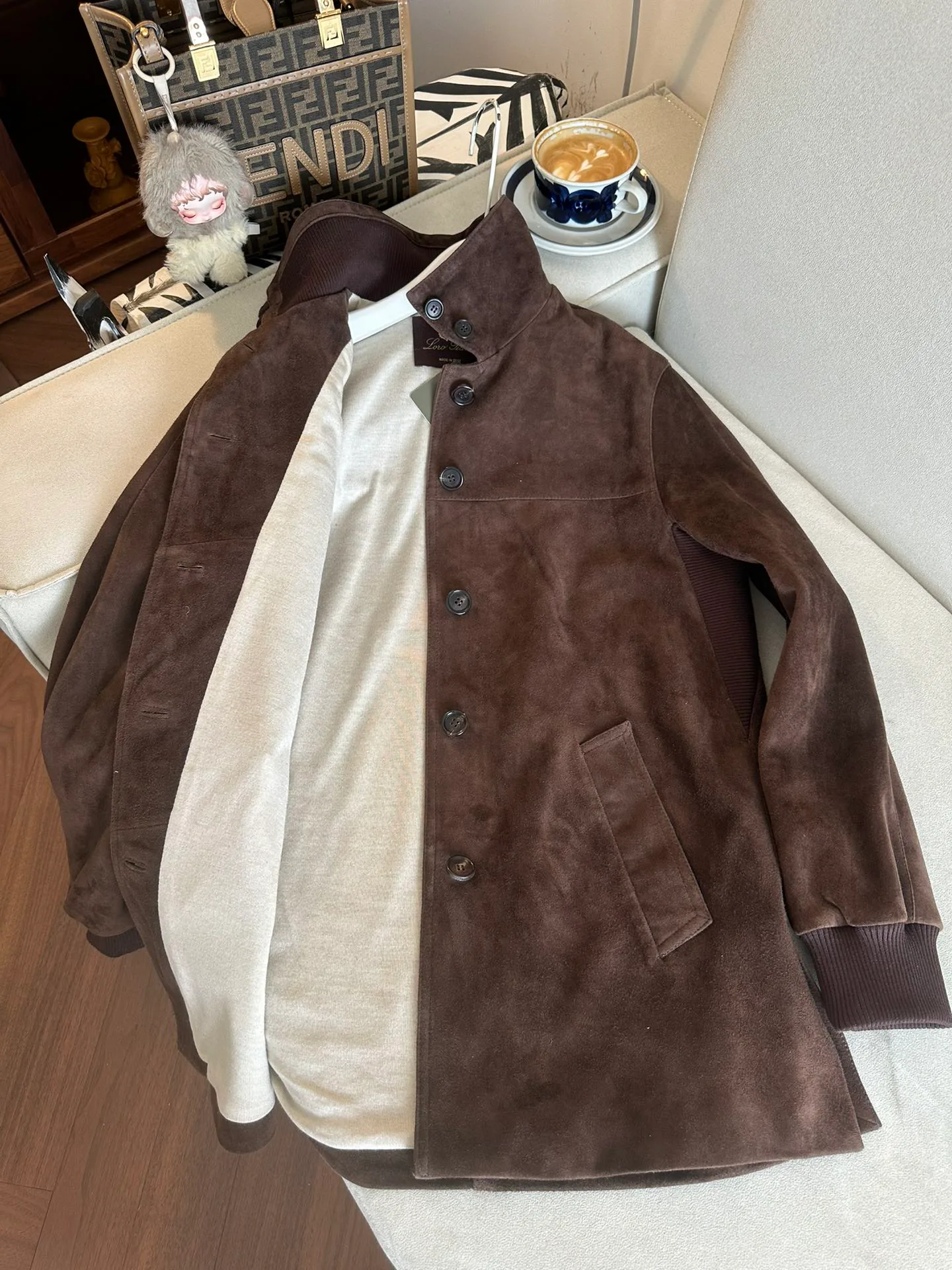 Кожаные Куртки И Дублёнки Женские Loro Piana 3353516