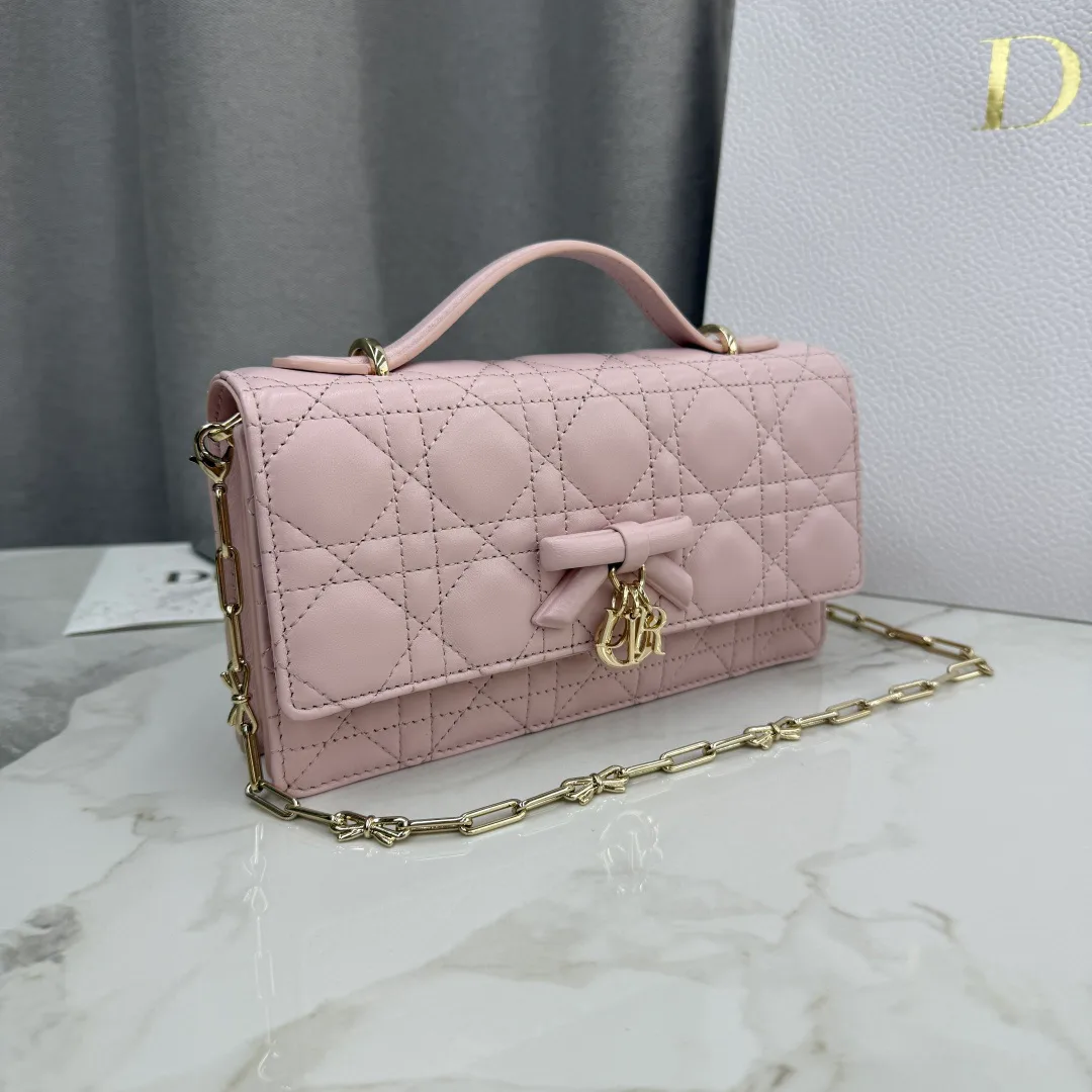 Классические Сумки Женские Christian Dior 12594755