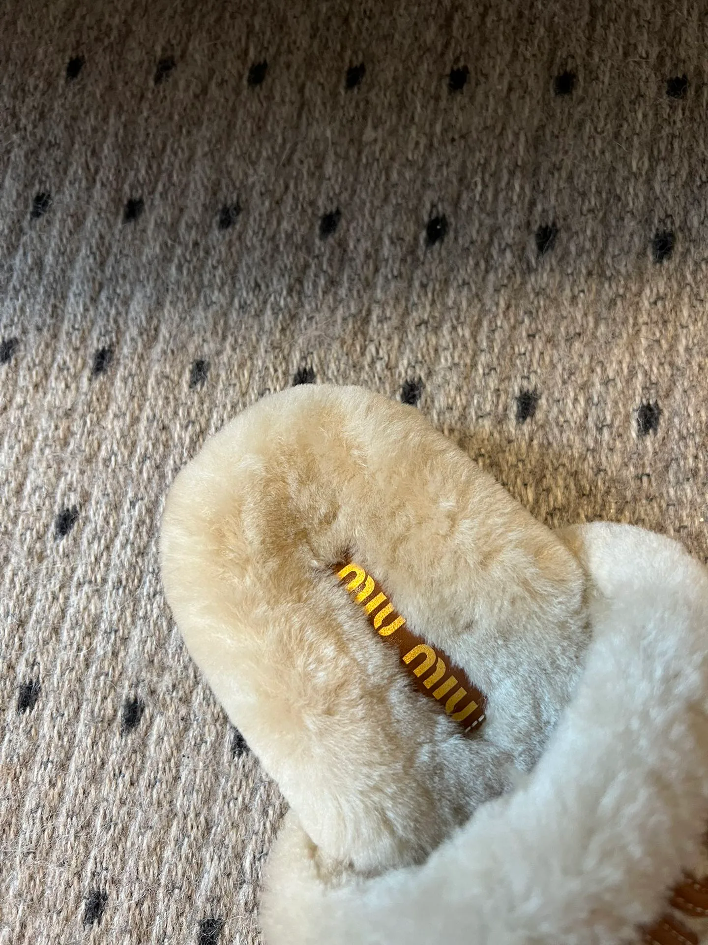 Тапочки Женские Miu Miu 18241523