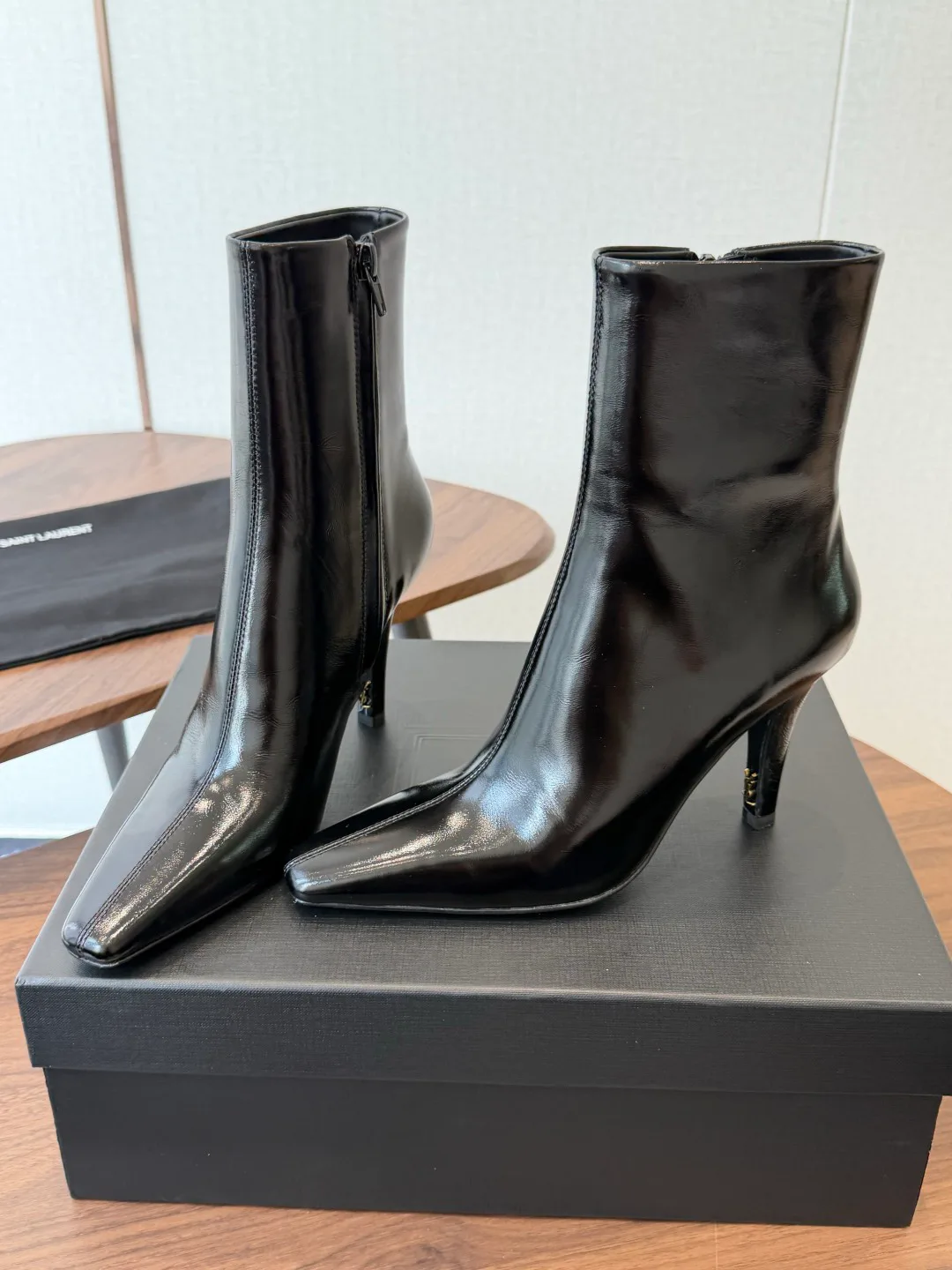 Ботильоны Женские Saint Laurent 18687547