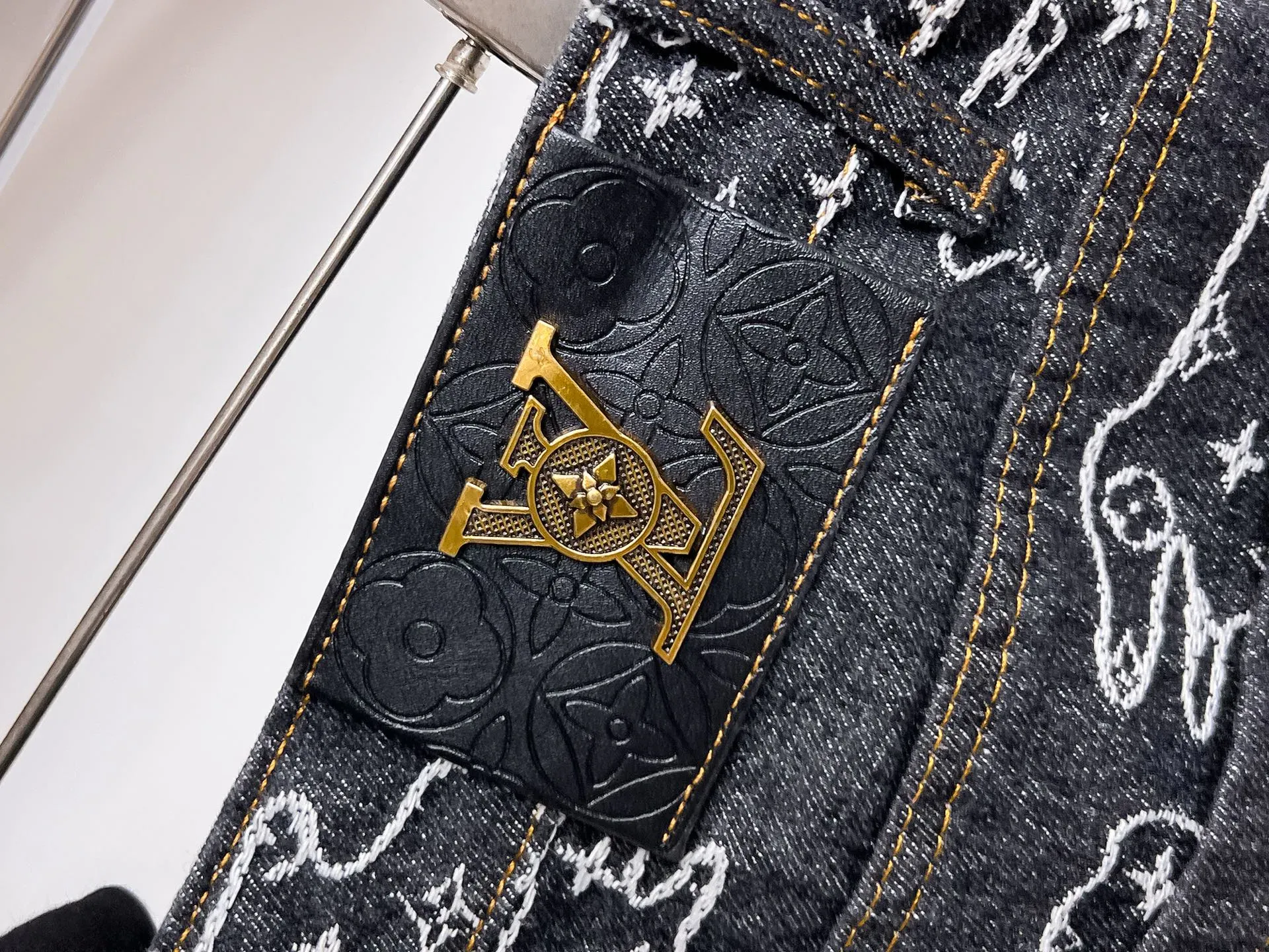 Джинсы Женские Louis Vuitton 5067169