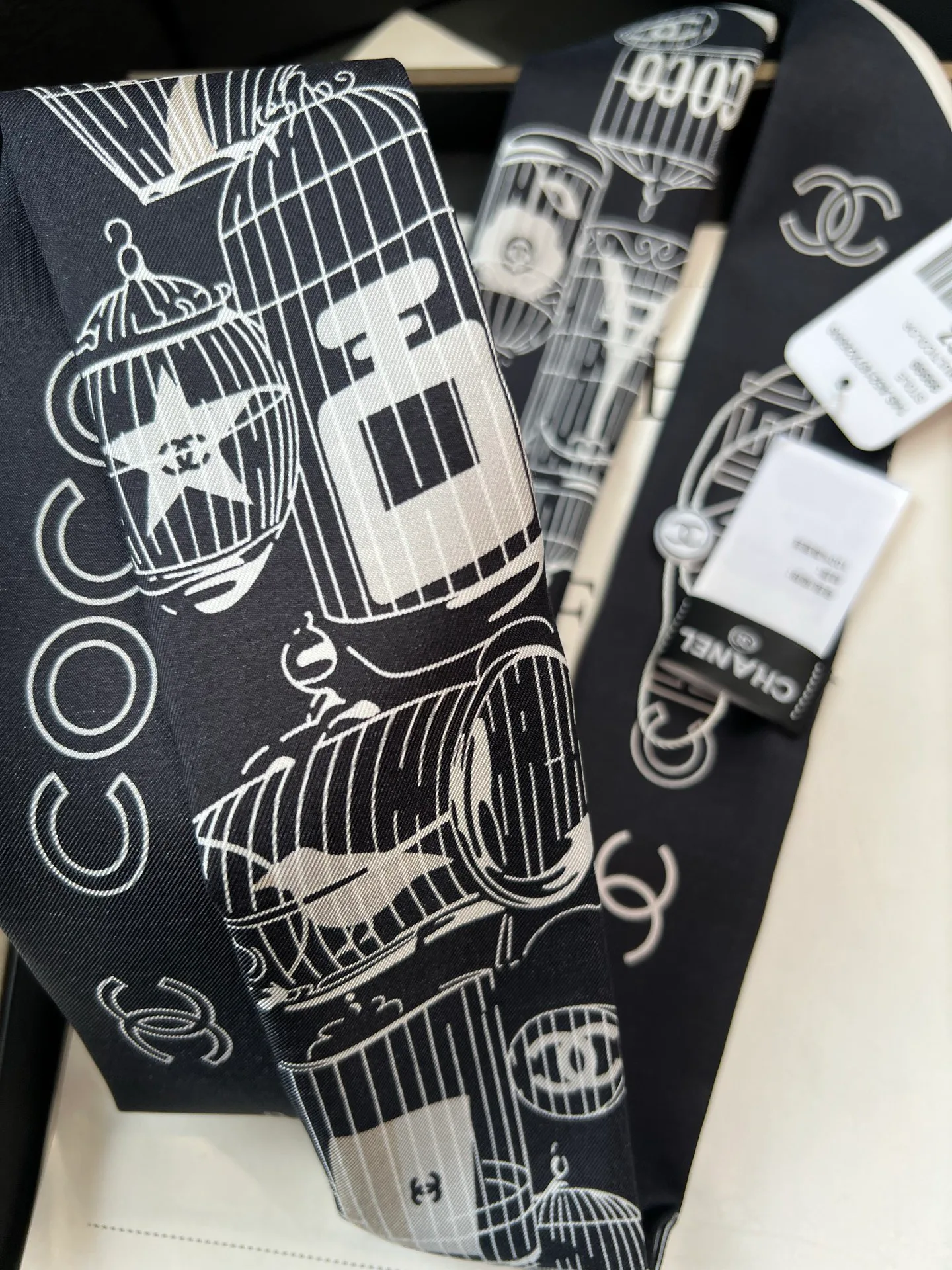 Платки Chanel 18675581