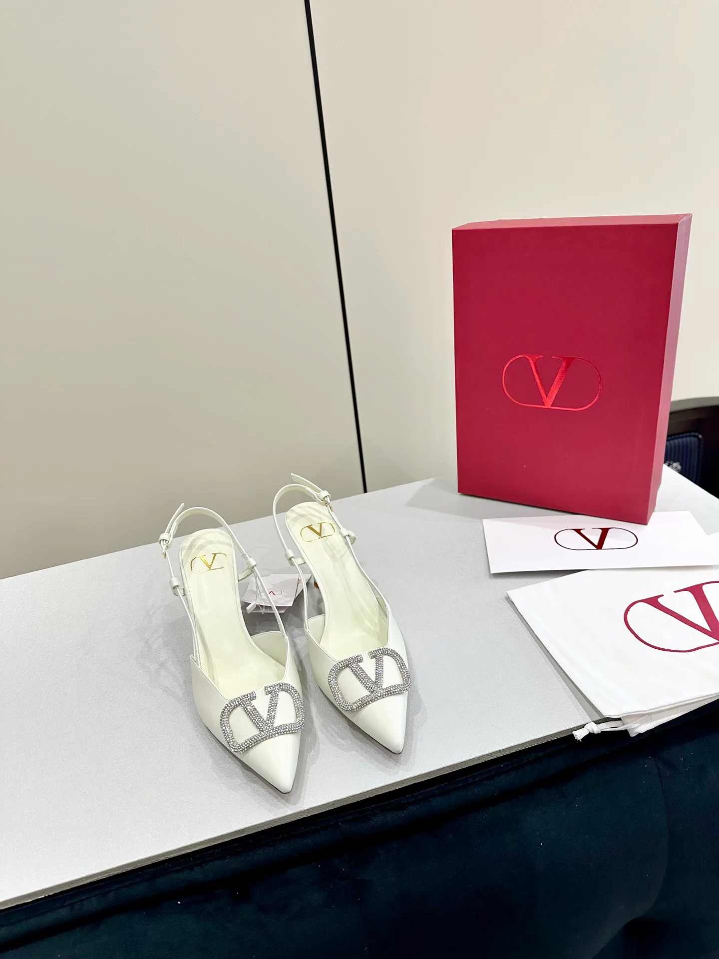 Босоножки Женские Valentino 11608835