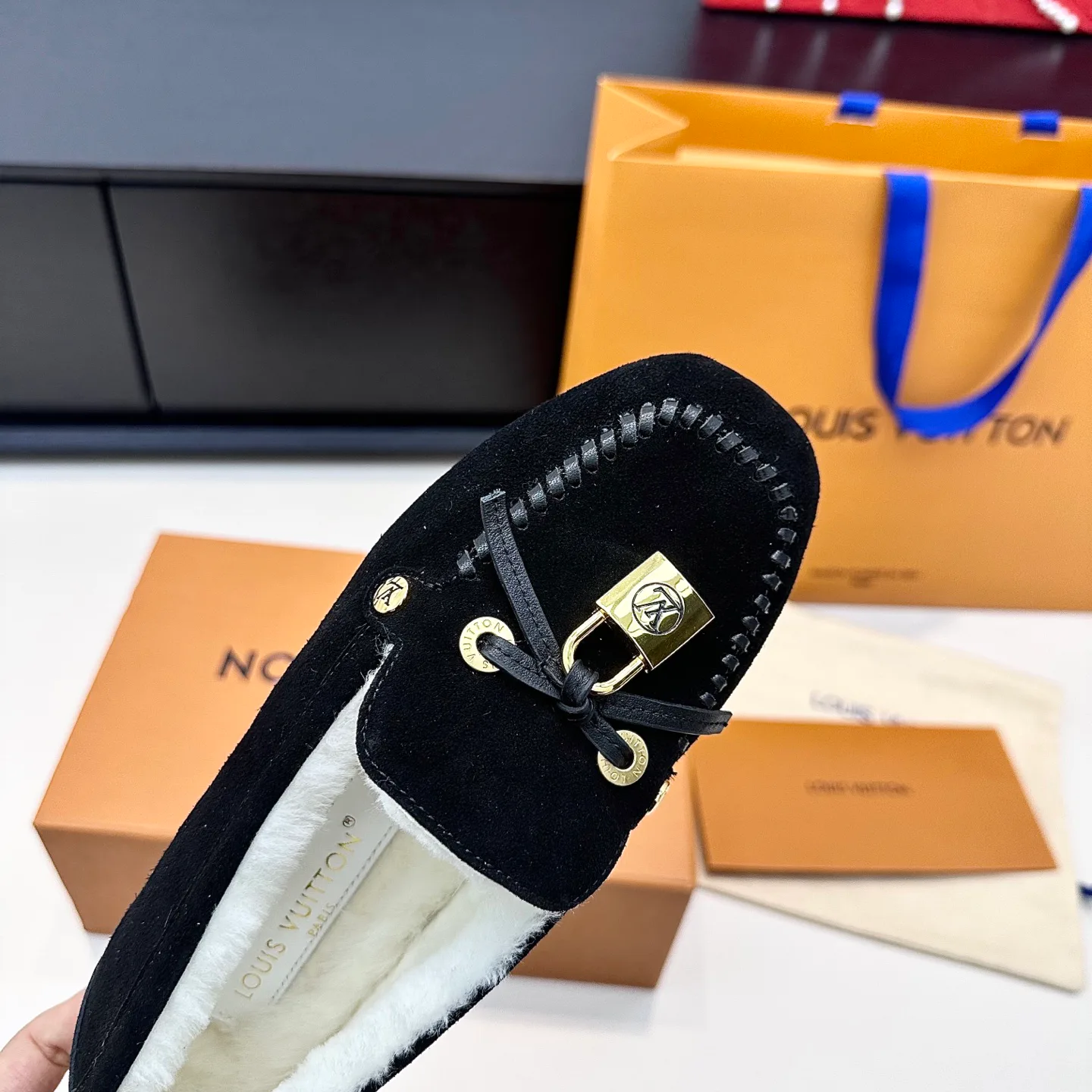 Лоферы И Мокасины Женские Louis Vuitton 454037