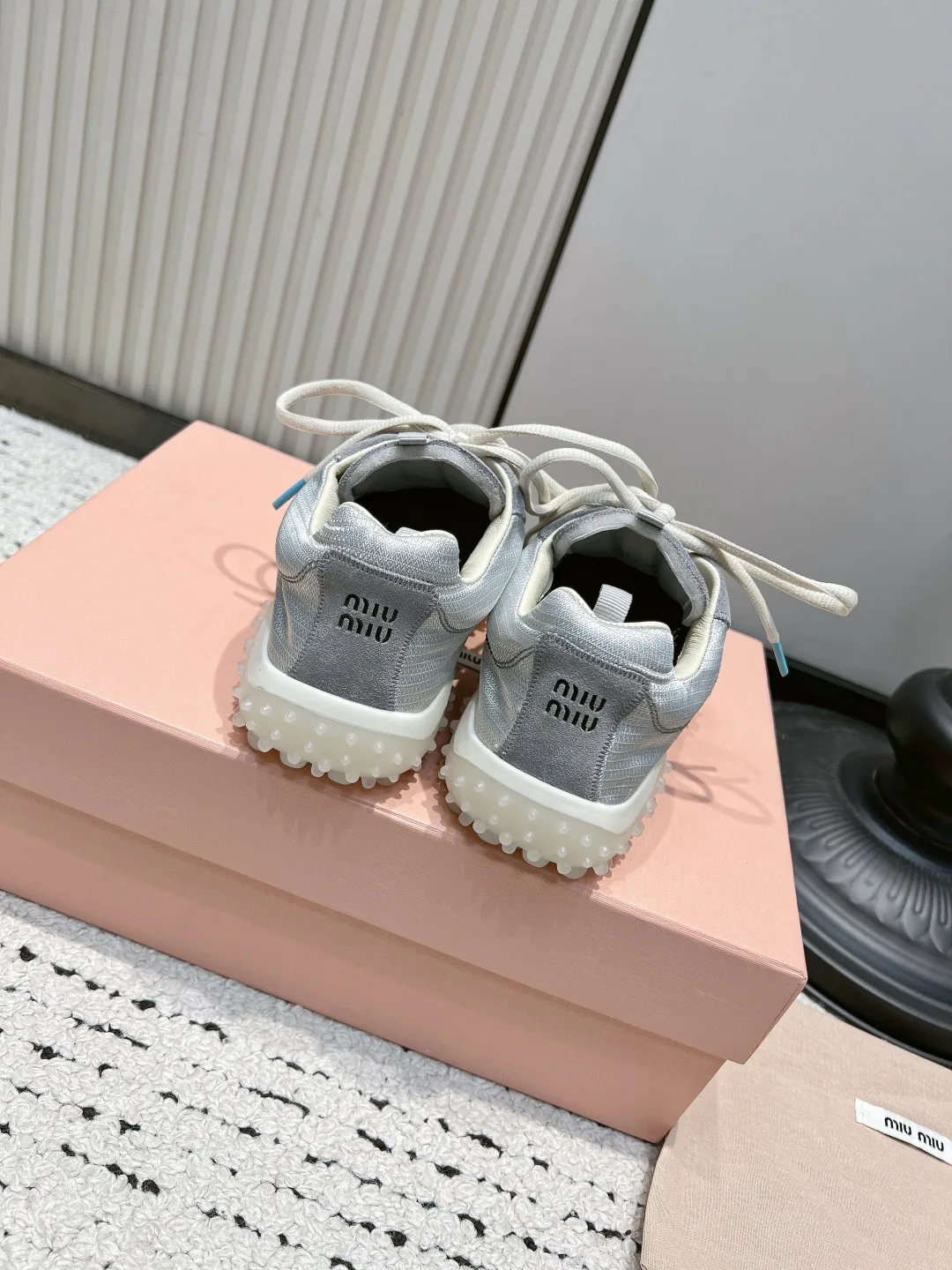 Кроссовки Женские Miu Miu 17578020